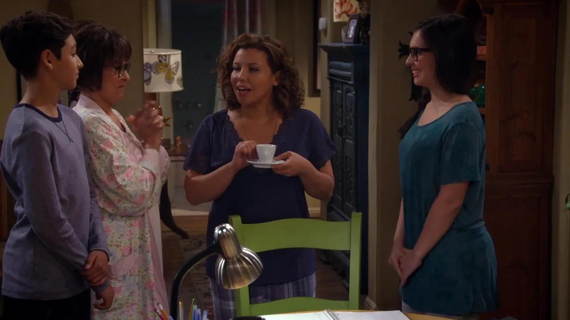 Rita Moreno, Justina Machado, Isabella Gomez, and Marcel Ruiz in One Day at a Time (2017)