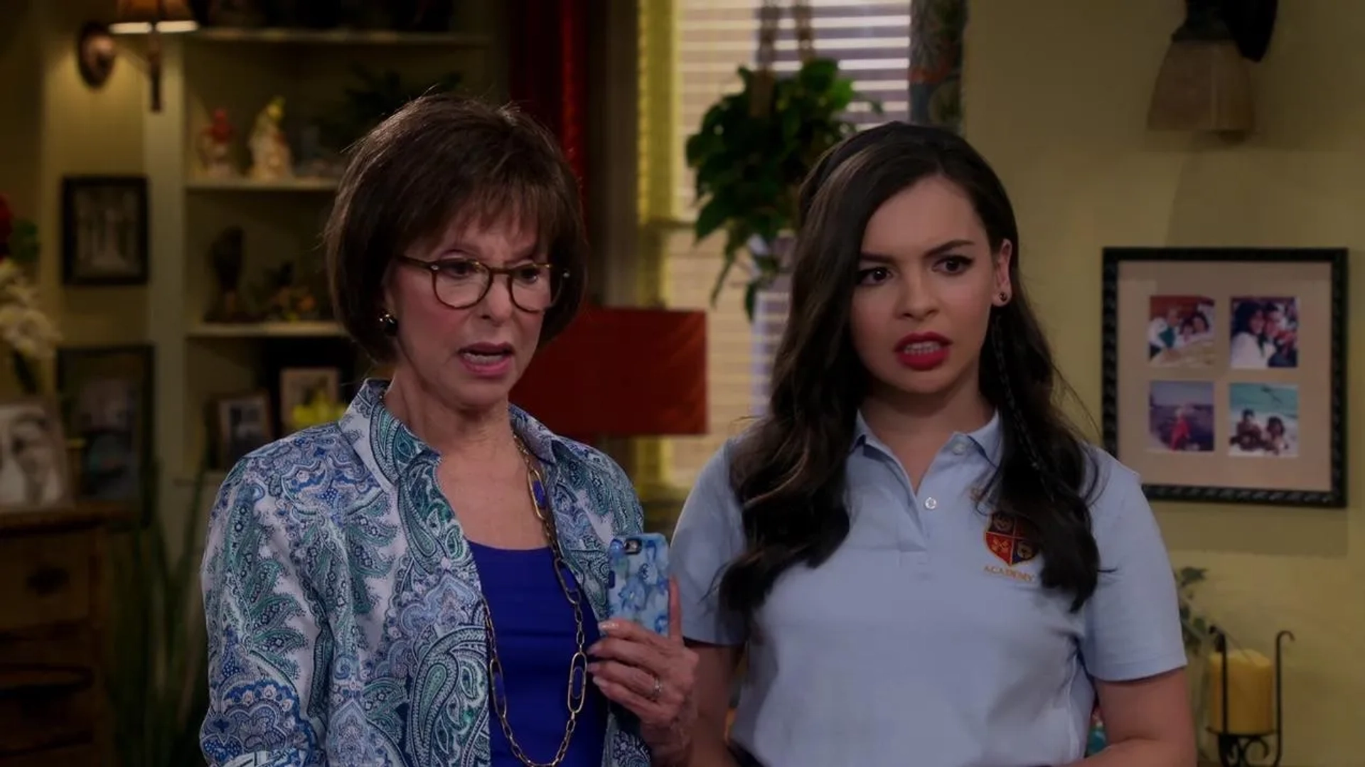 Rita Moreno and Isabella Gomez in One Day at a Time (2017)