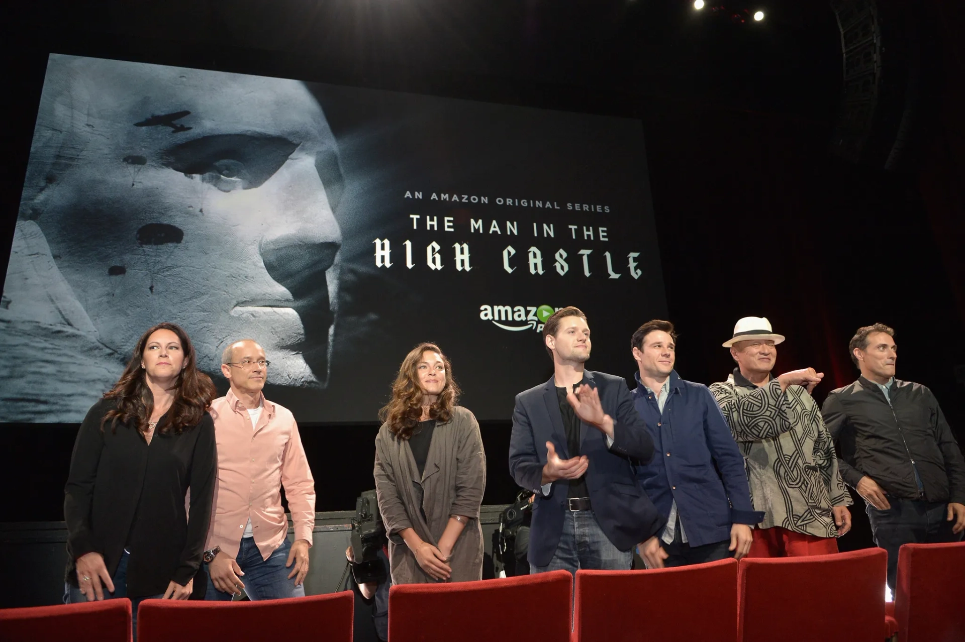 Rufus Sewell, Cary-Hiroyuki Tagawa, Alexa Davalos, Rupert Evans, Isa Dick Hackett, and Luke Kleintank at an event for The Man in the High Castle (2015)