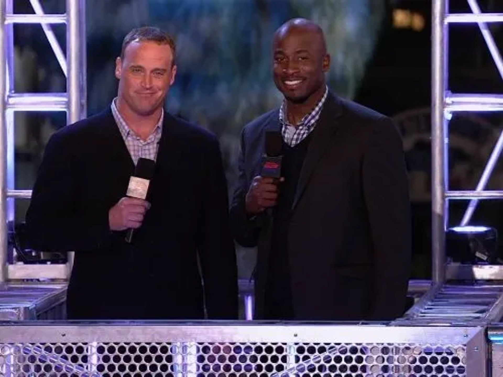 Matt Iseman and Akbar Gbajabiamila in American Ninja Warrior (2009)