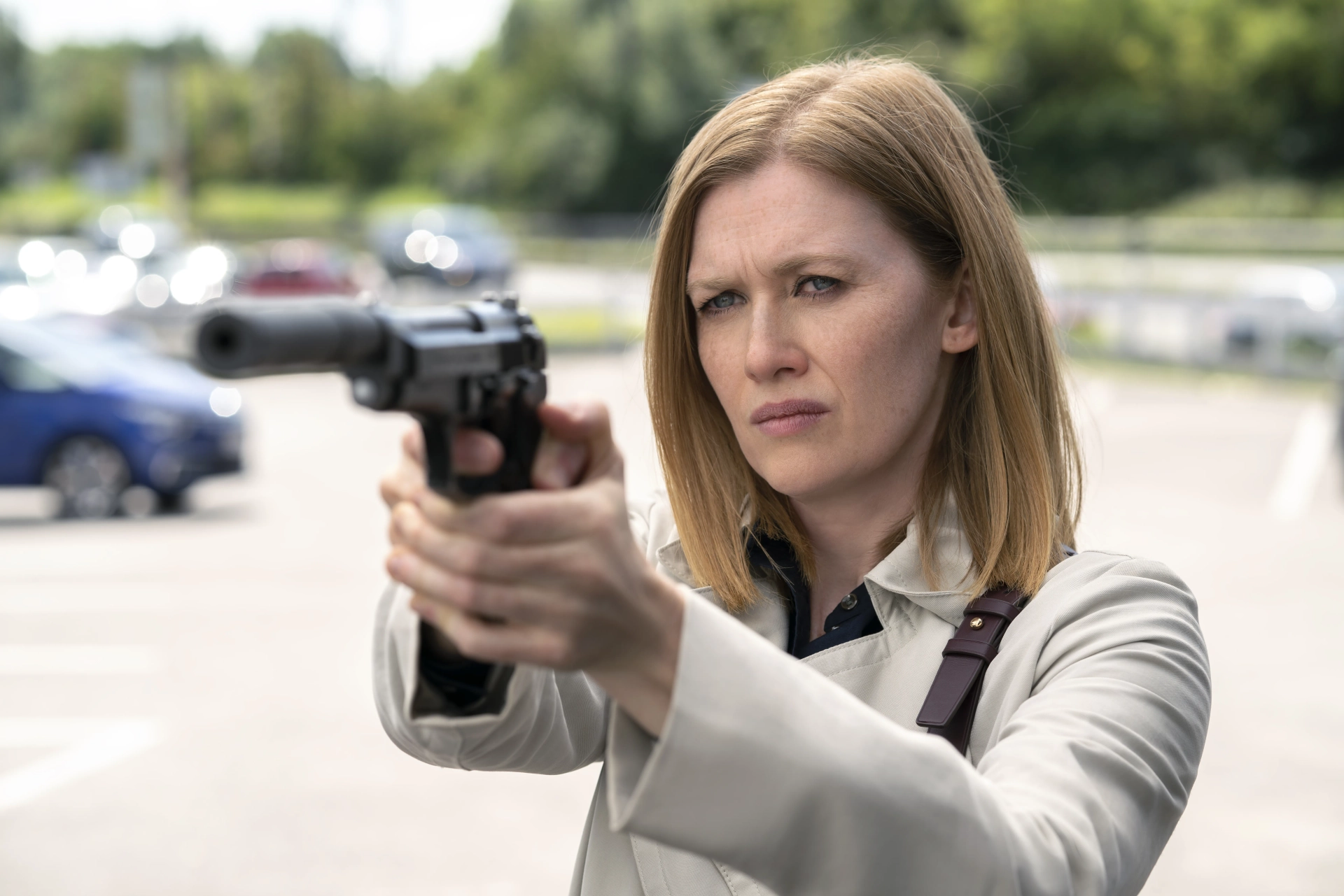 Mireille Enos in Hanna (2019)