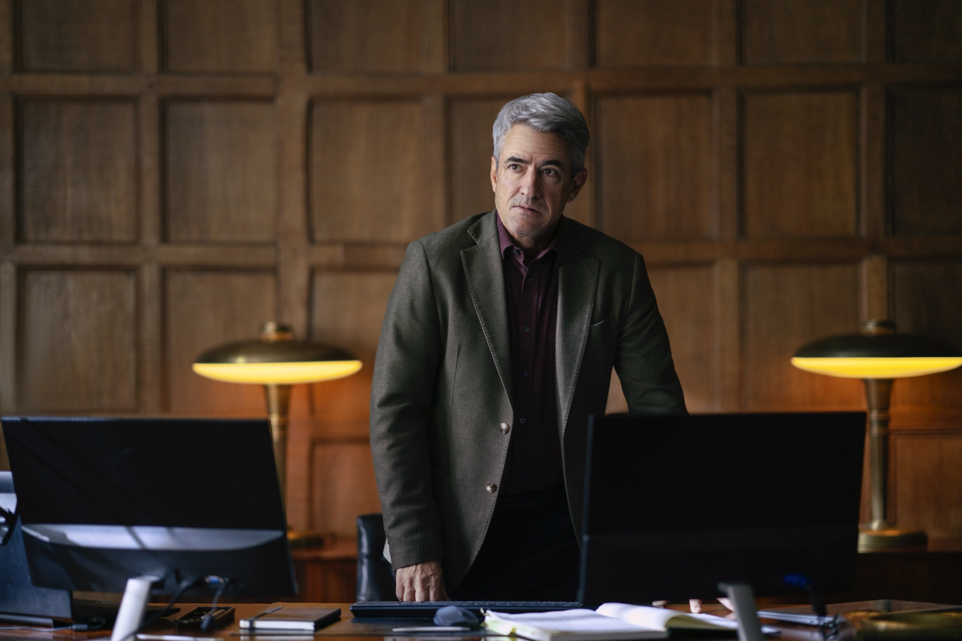 Dermot Mulroney in Hanna (2019)