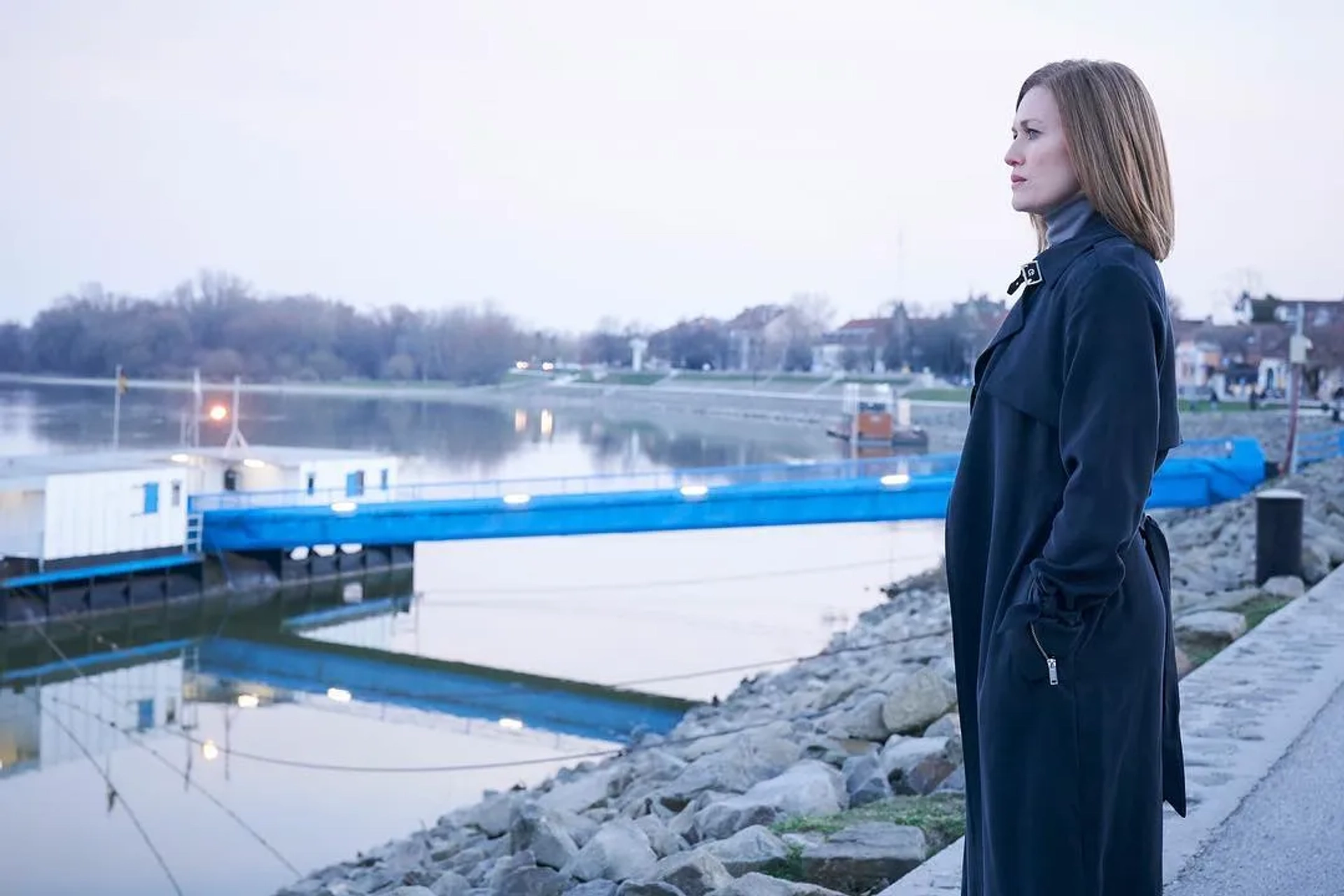 Mireille Enos in Hanna (2019)