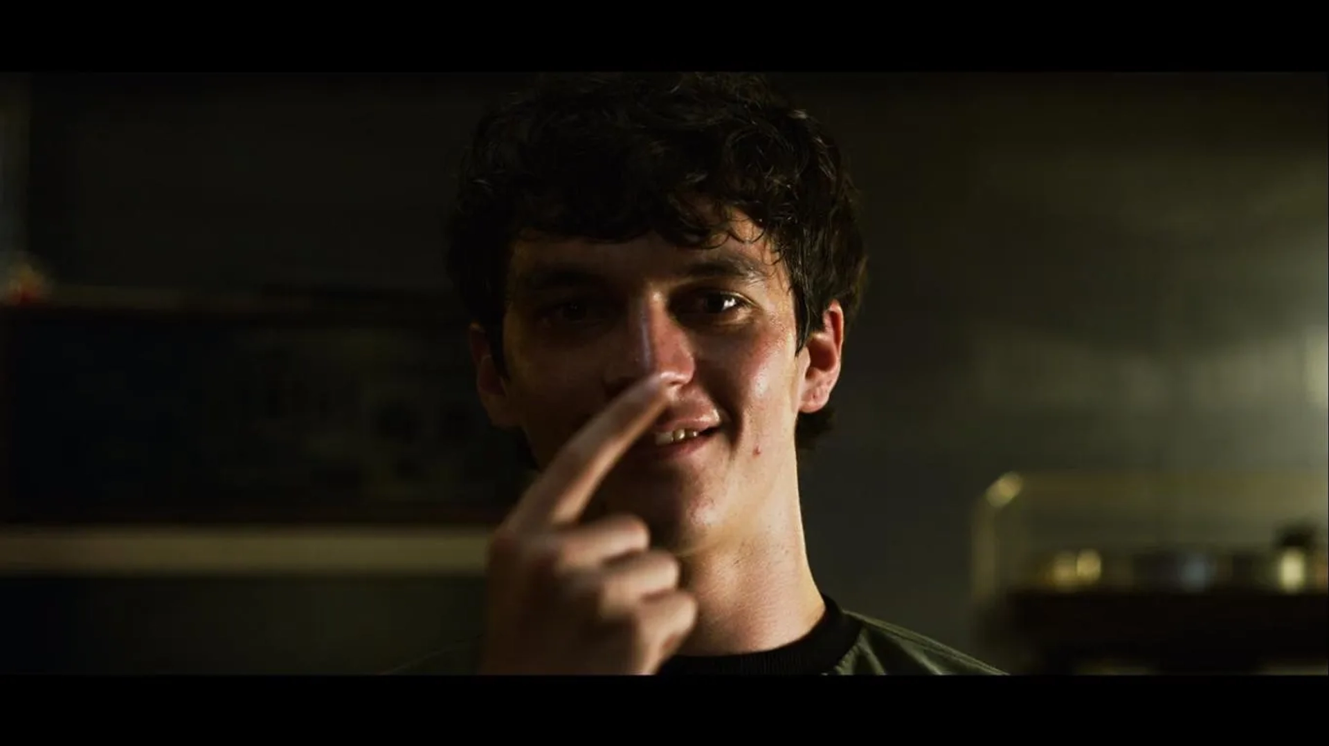 Fionn Whitehead in Black Mirror: Bandersnatch (2018)