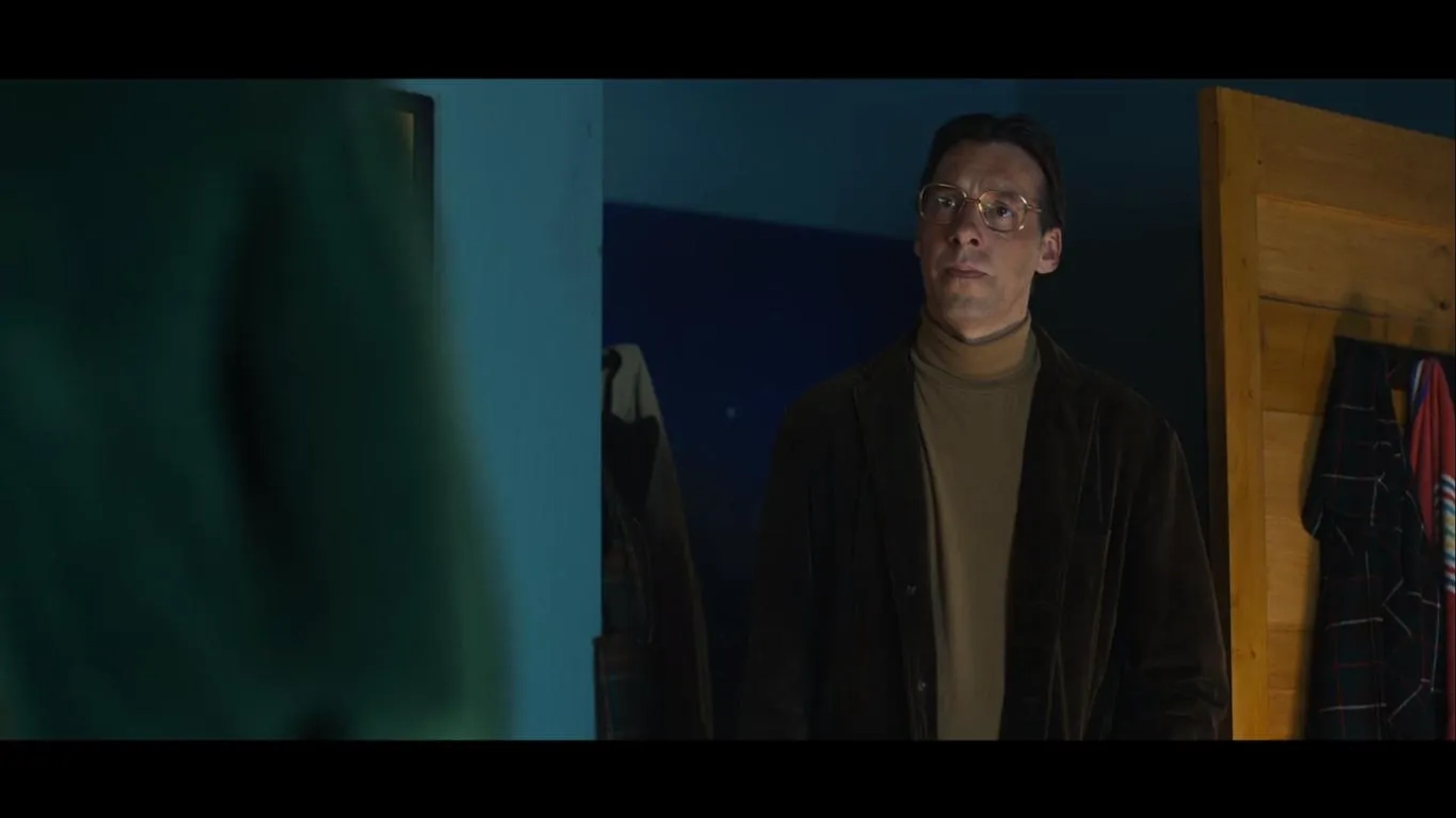 Craig Parkinson in Black Mirror: Bandersnatch (2018)