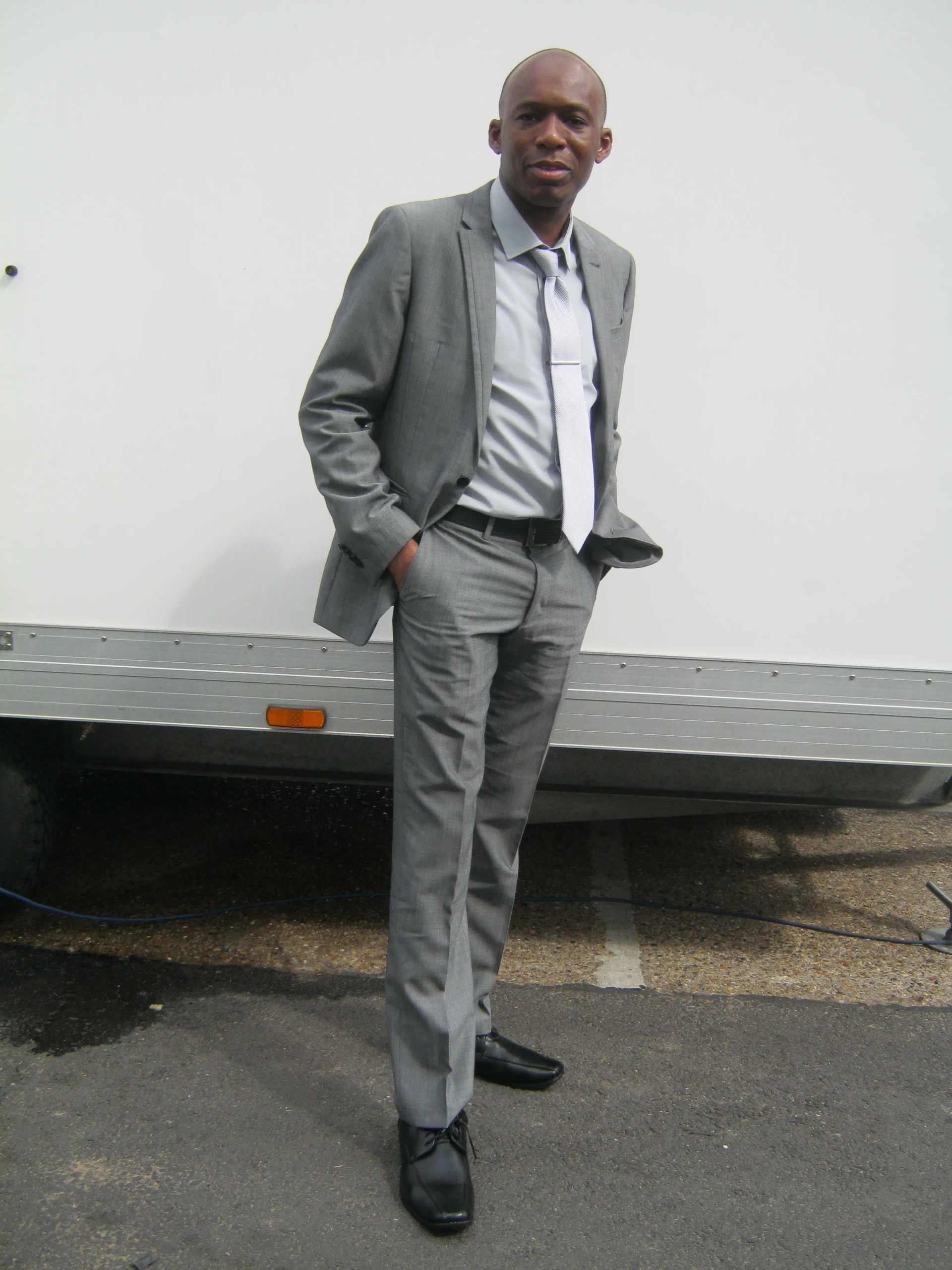 David Olawale Ayinde on set at Pinewood Studios (Buckinghamshire) for filming of "The Commuter" (2018)