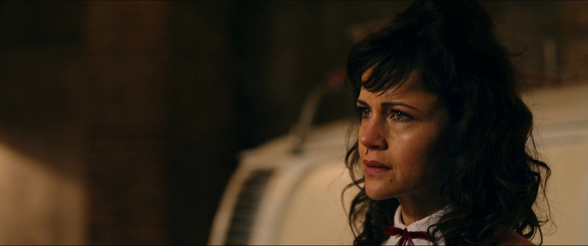 Carla Gugino in Gunpowder Milkshake (2021)