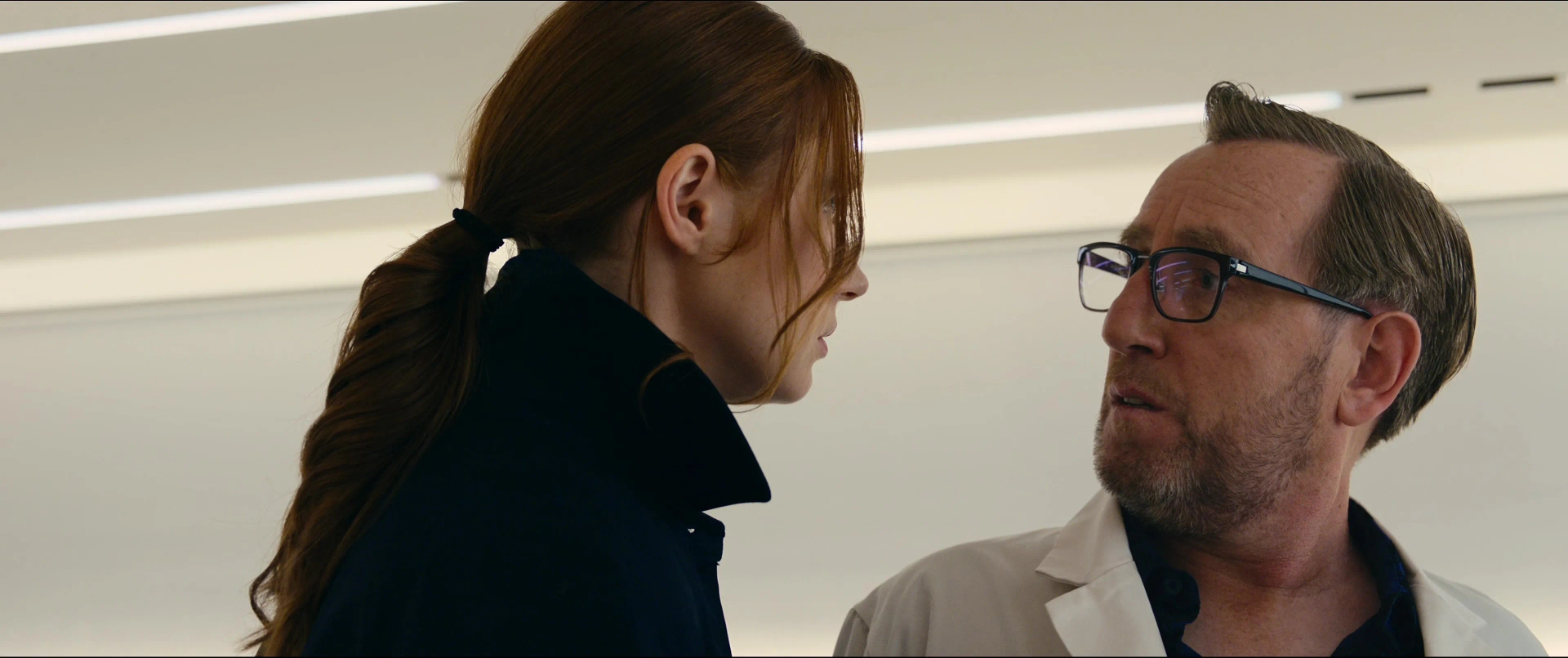 Michael Smiley and Karen Gillan in Gunpowder Milkshake (2021)