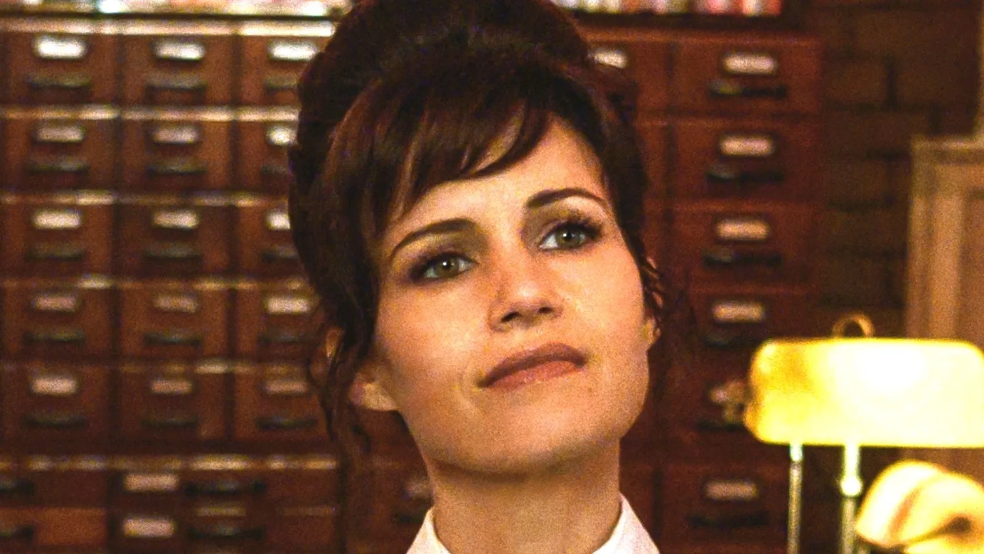 Carla Gugino in Gunpowder Milkshake (2021)