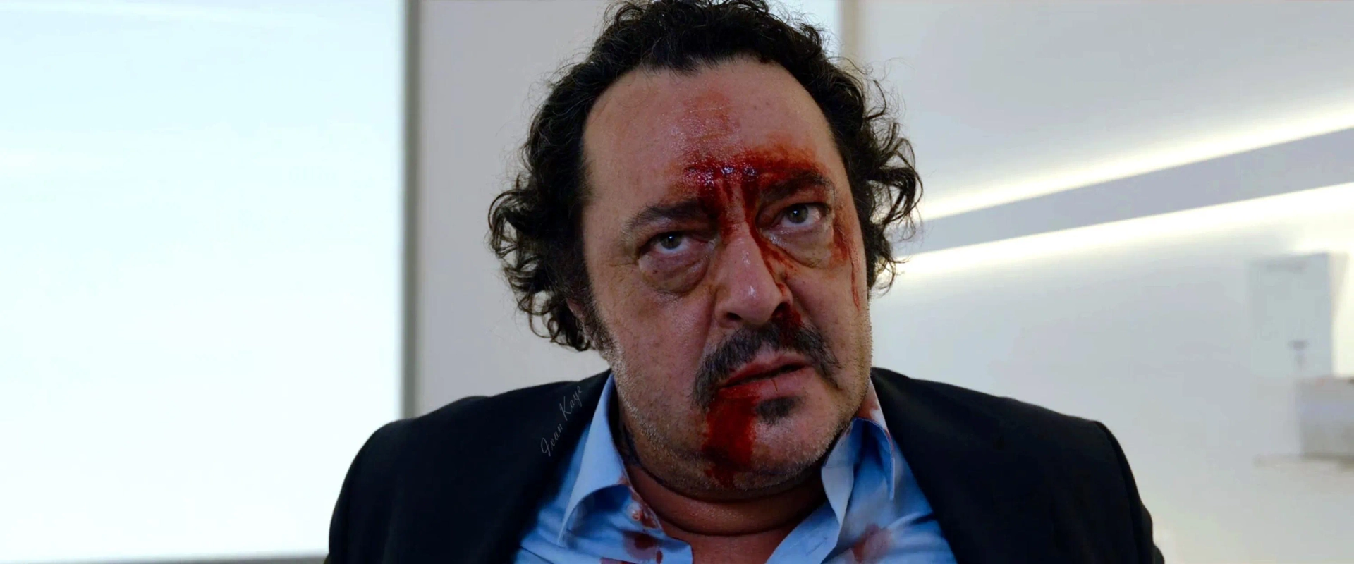 Ivan Kaye as Yankee in Gunpowder Milkshake (2021)