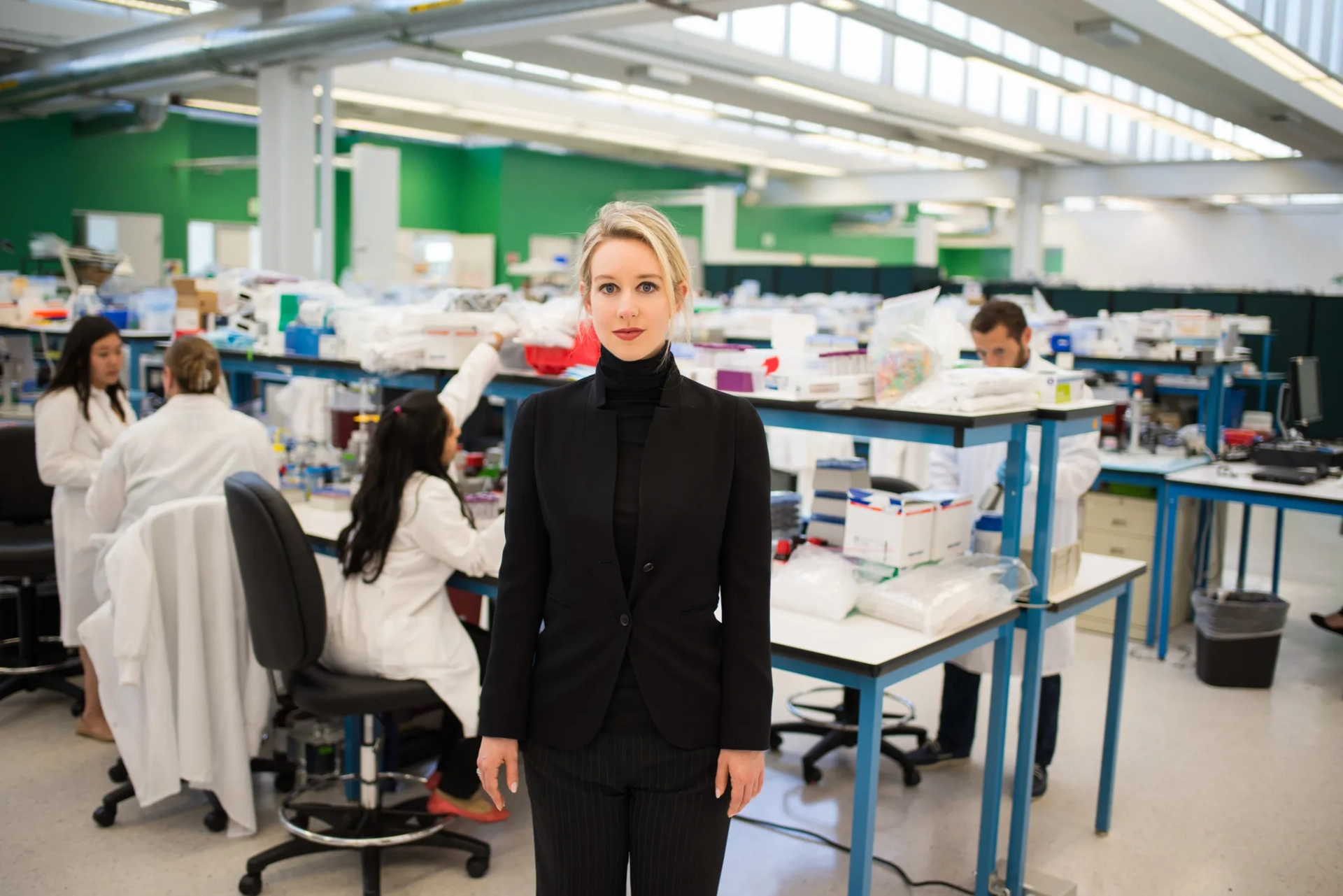 مستند مخترع: به دنبال خون در دره سیلیکون (The Inventor: Out for Blood in Silicon Valley 2019)