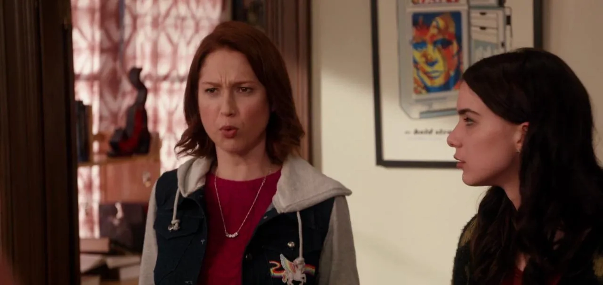 Ellie Kemper and Dylan Gelula in Unbreakable Kimmy Schmidt (2015)