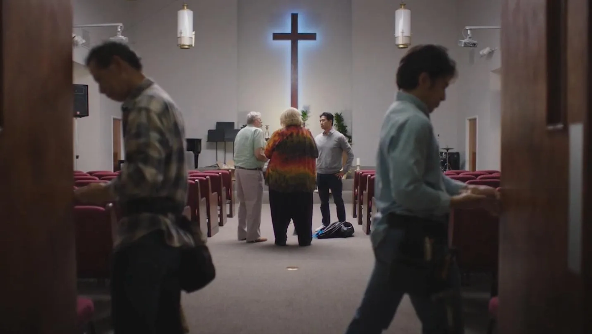 Louie Anderson and Ernest Adams in Baskets (2016)