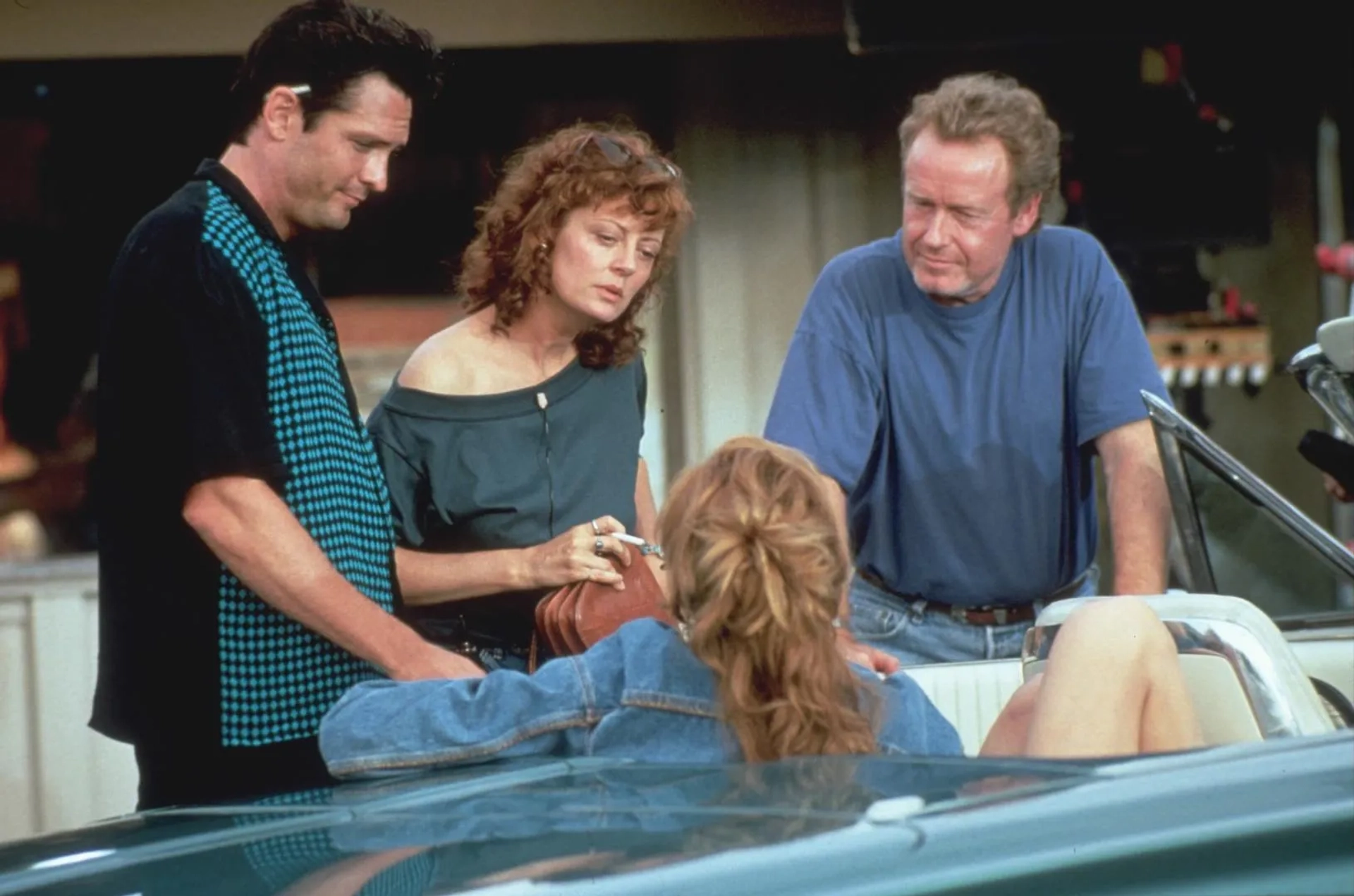 Geena Davis, Susan Sarandon, Michael Madsen, and Ridley Scott in Thelma & Louise (1991)