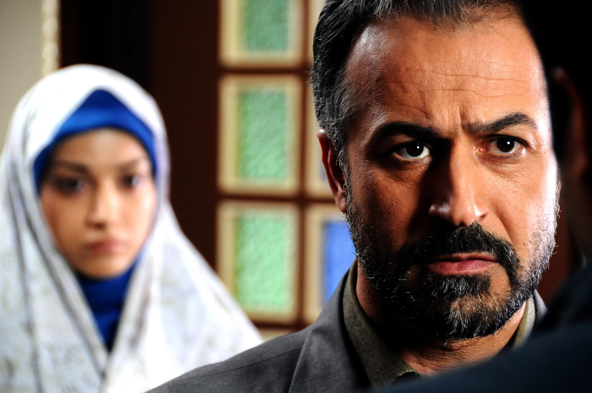 Danial Hakimi and Maryam Kavyani in Distances (2010)