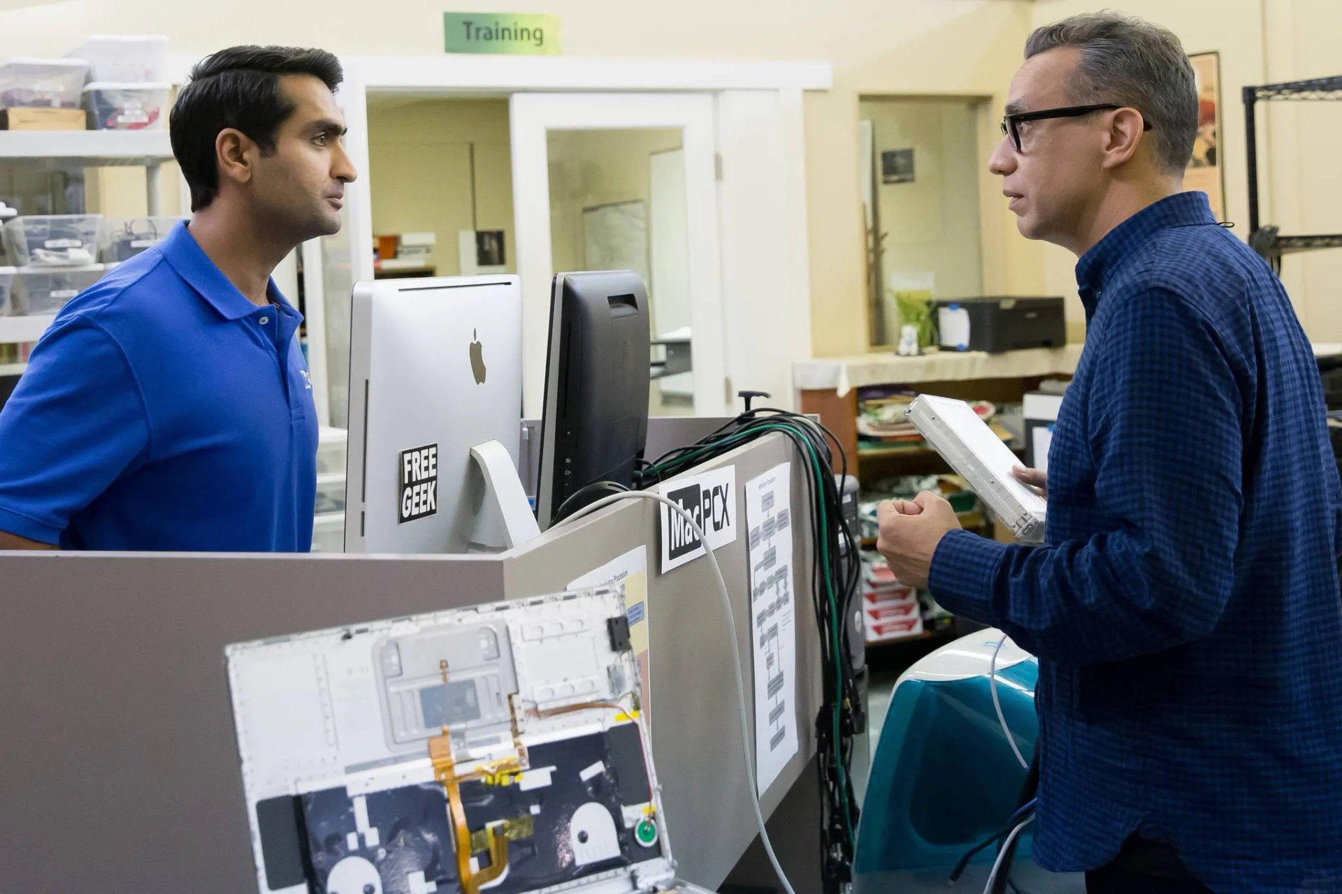 Fred Armisen and Kumail Nanjiani in Portlandia (2011)