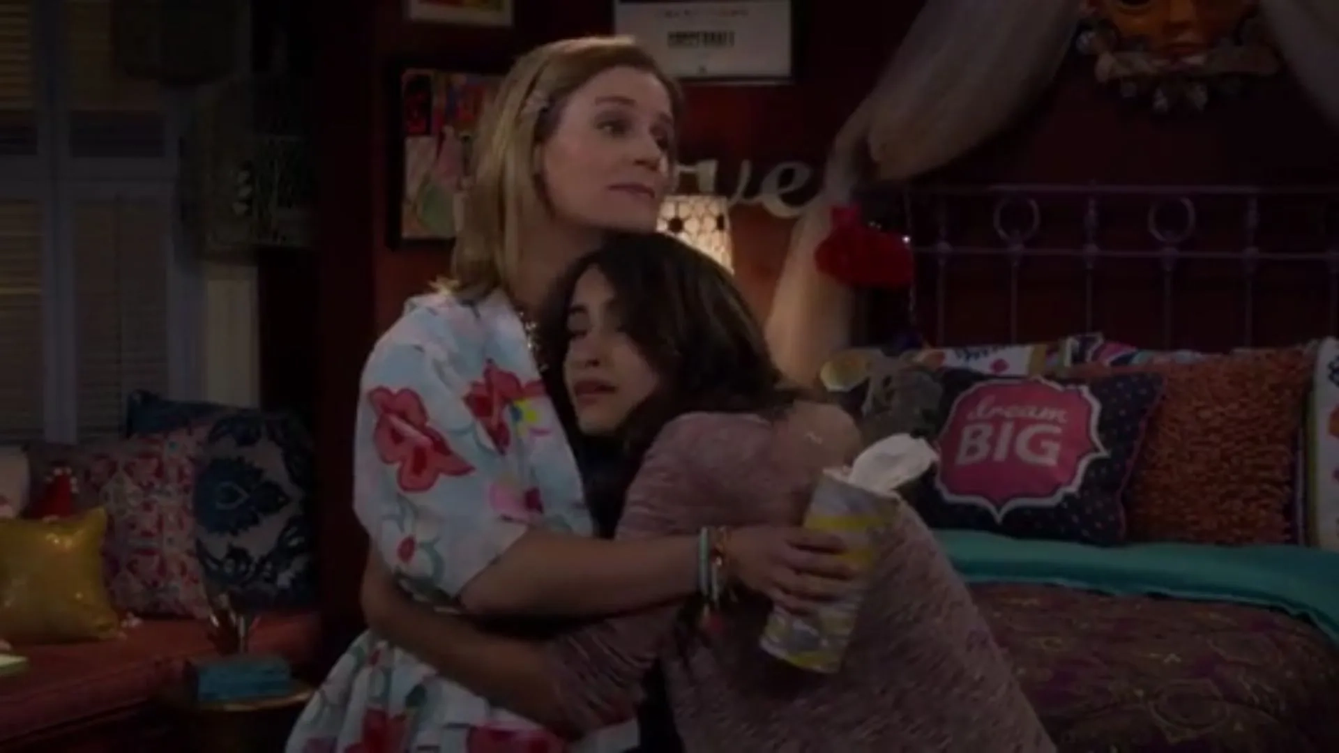 Andrea Barber and Soni Bringas in Fuller House (2016)