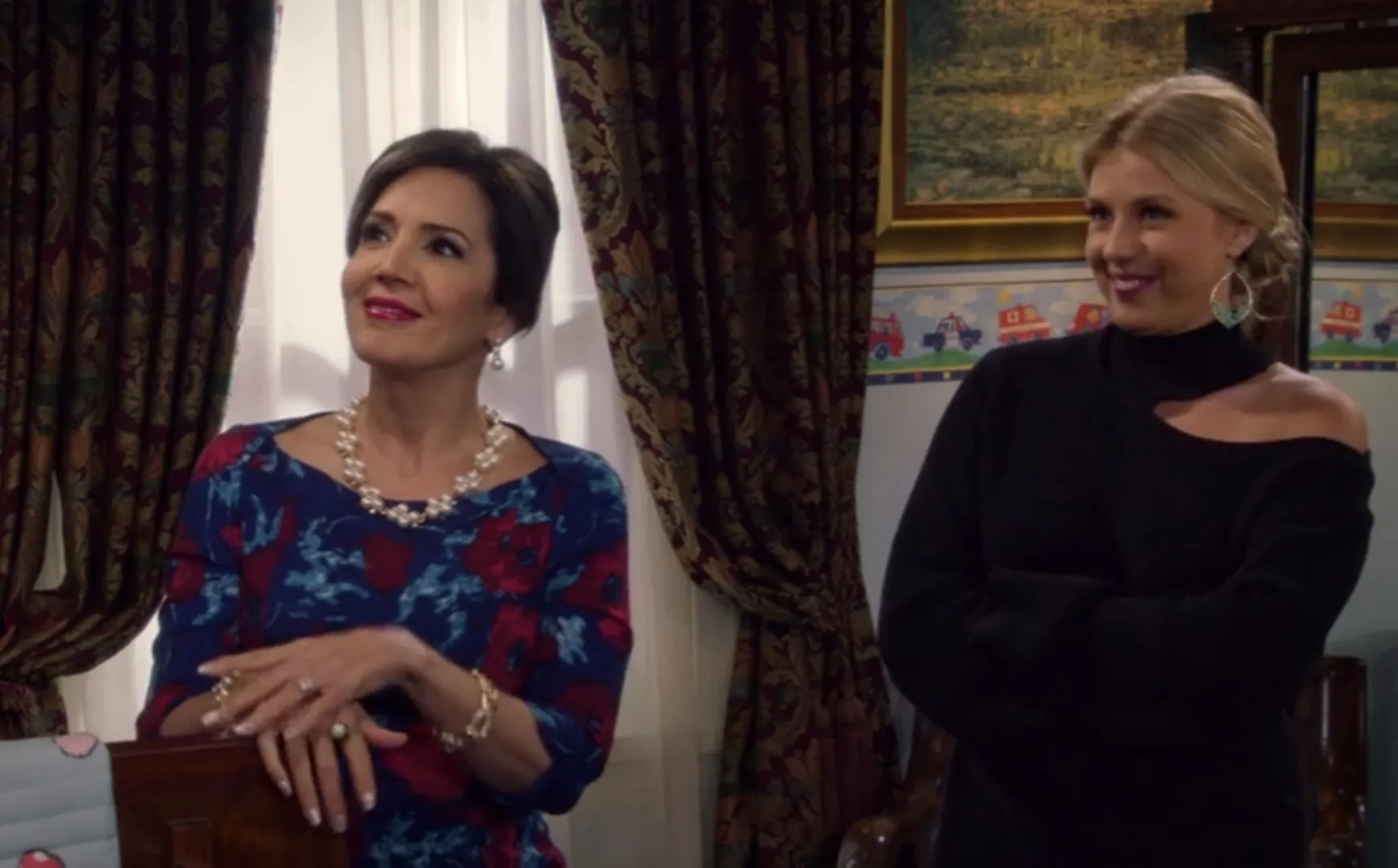 Maria Canals-Barrera and Jodie Sweetin in Fuller House (2016)