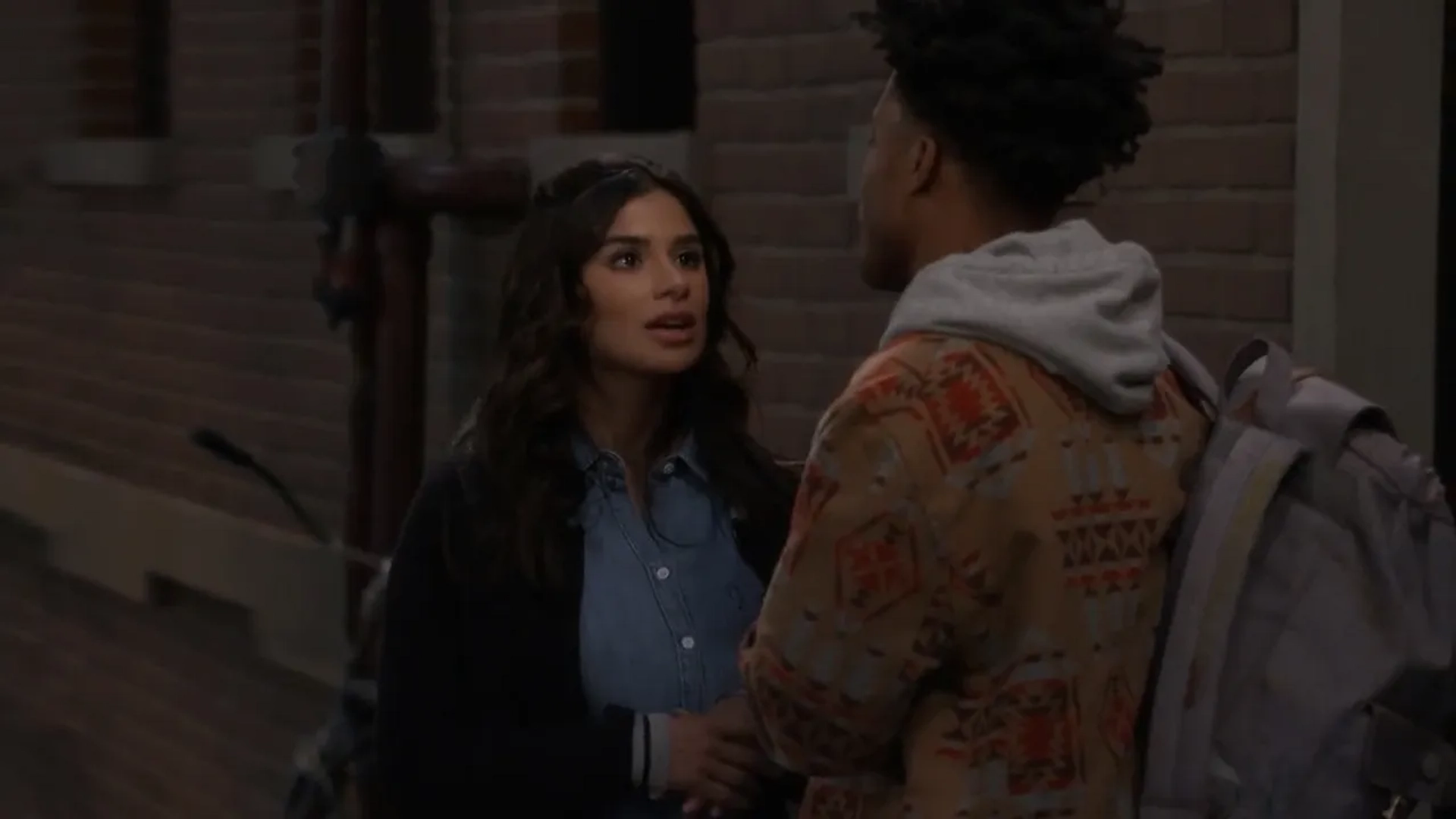 Jermaine Fowler and Diane Guerrero in Superior Donuts (2017)