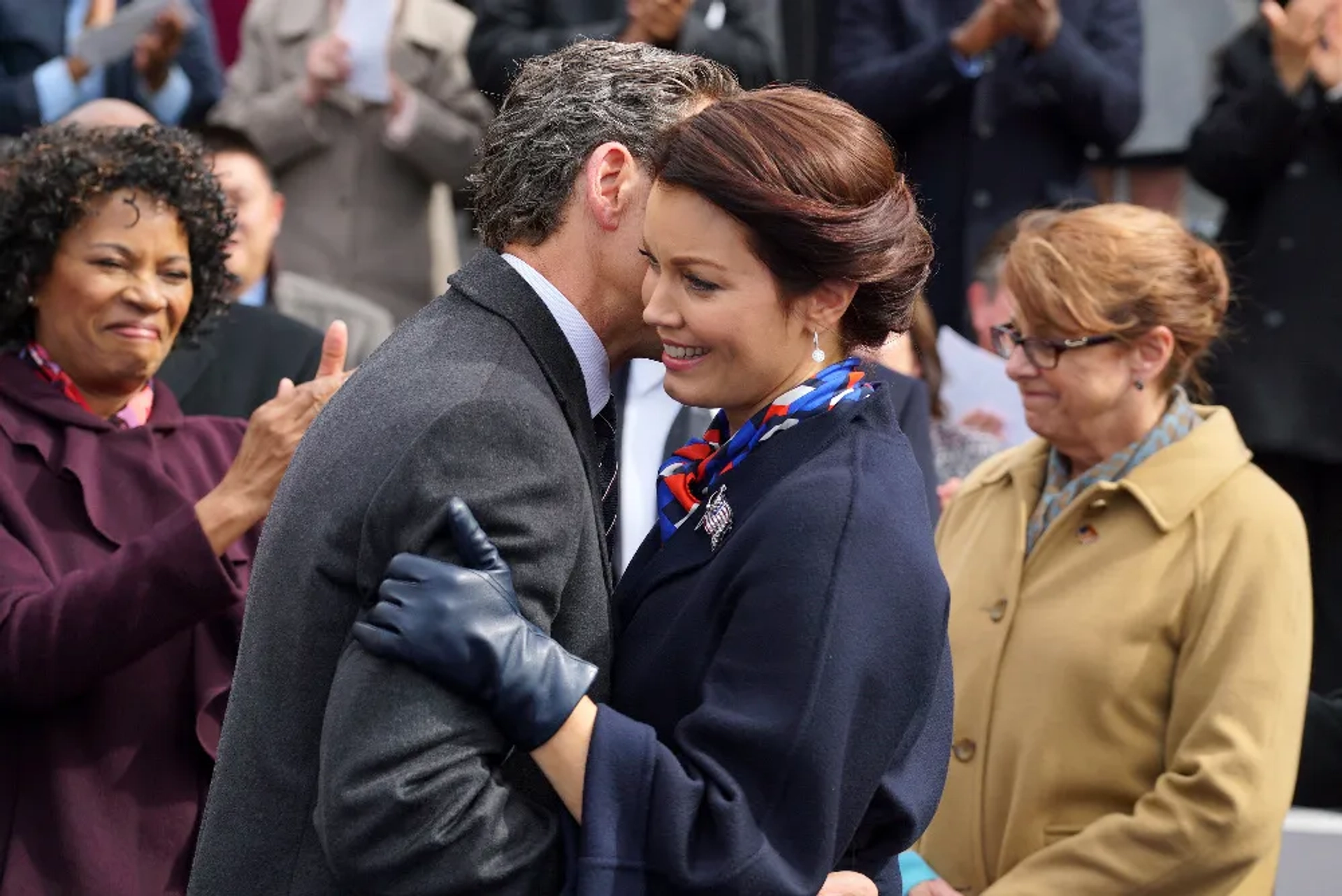 Tony Goldwyn and Bellamy Young in Scandal (2012)