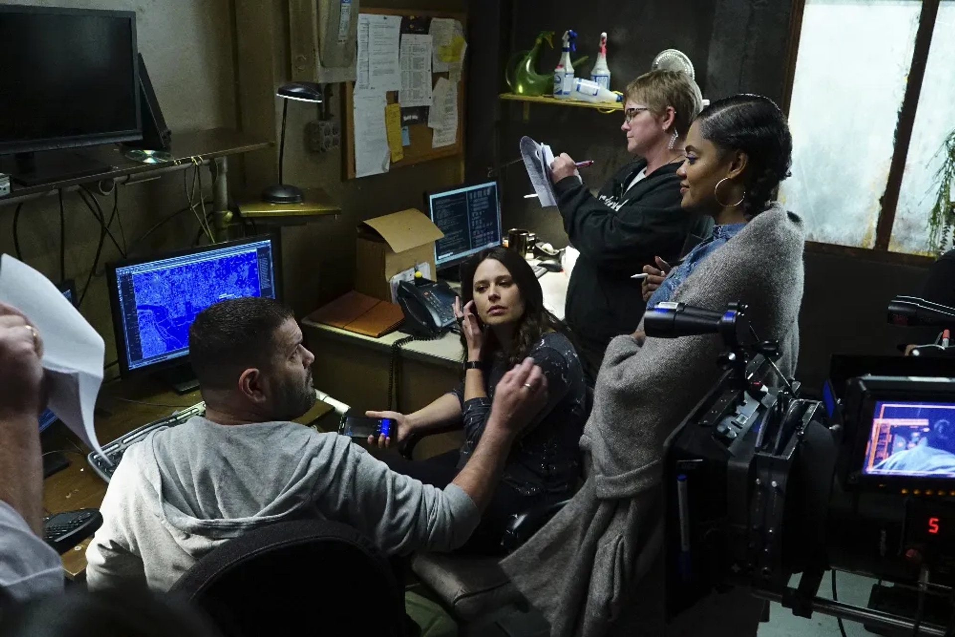 Guillermo Diaz, Katie Lowes, and Nzingha Stewart in Scandal (2012)