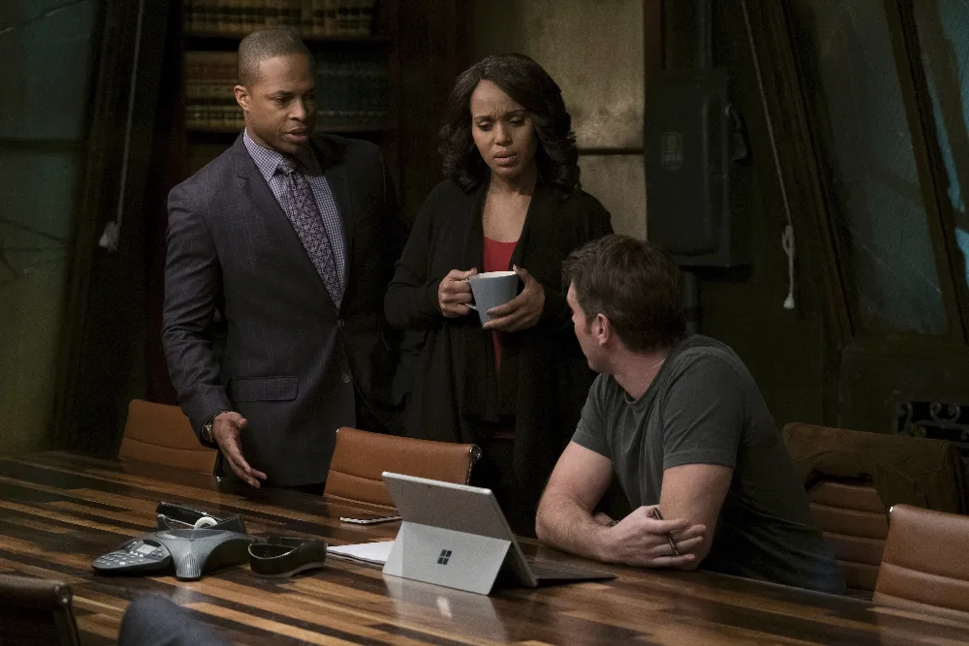 Scott Foley, Kerry Washington, and Cornelius Smith Jr. in Scandal (2012)