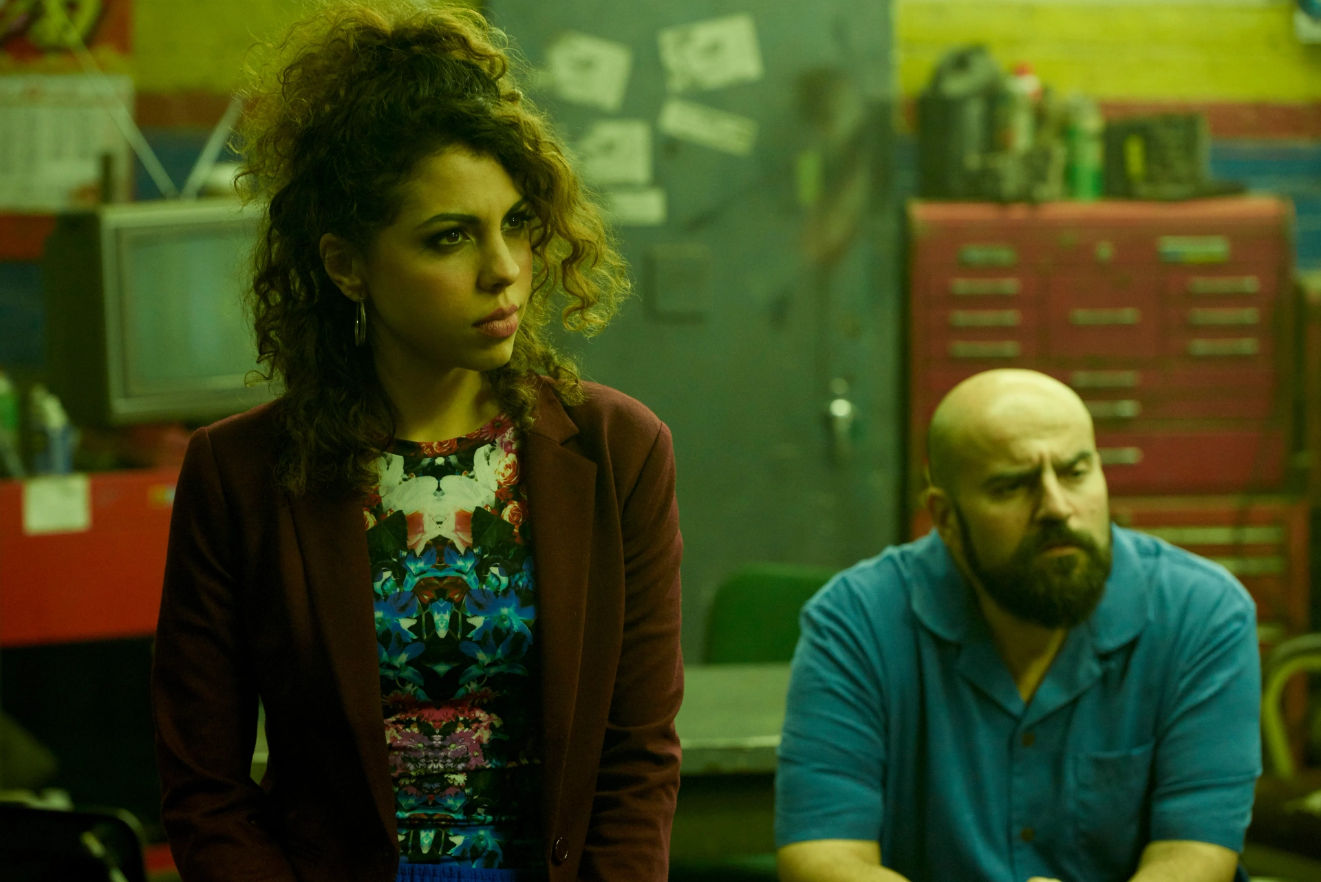 Tony Cianchino and Jess Salgueiro in Orphan Black (2013)