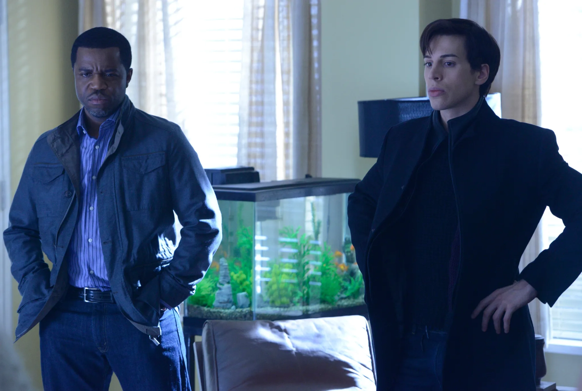 Kevin Hanchard and Jordan Gavaris in Orphan Black (2013)