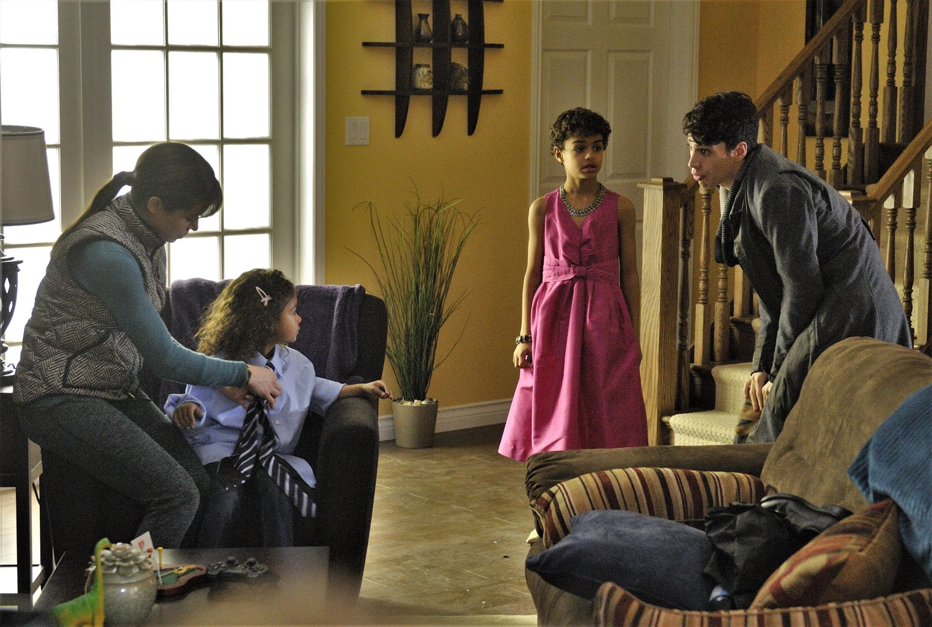 Tatiana Maslany, Jordan Gavaris, Drew Davis, and Millie Davis in Orphan Black (2013)