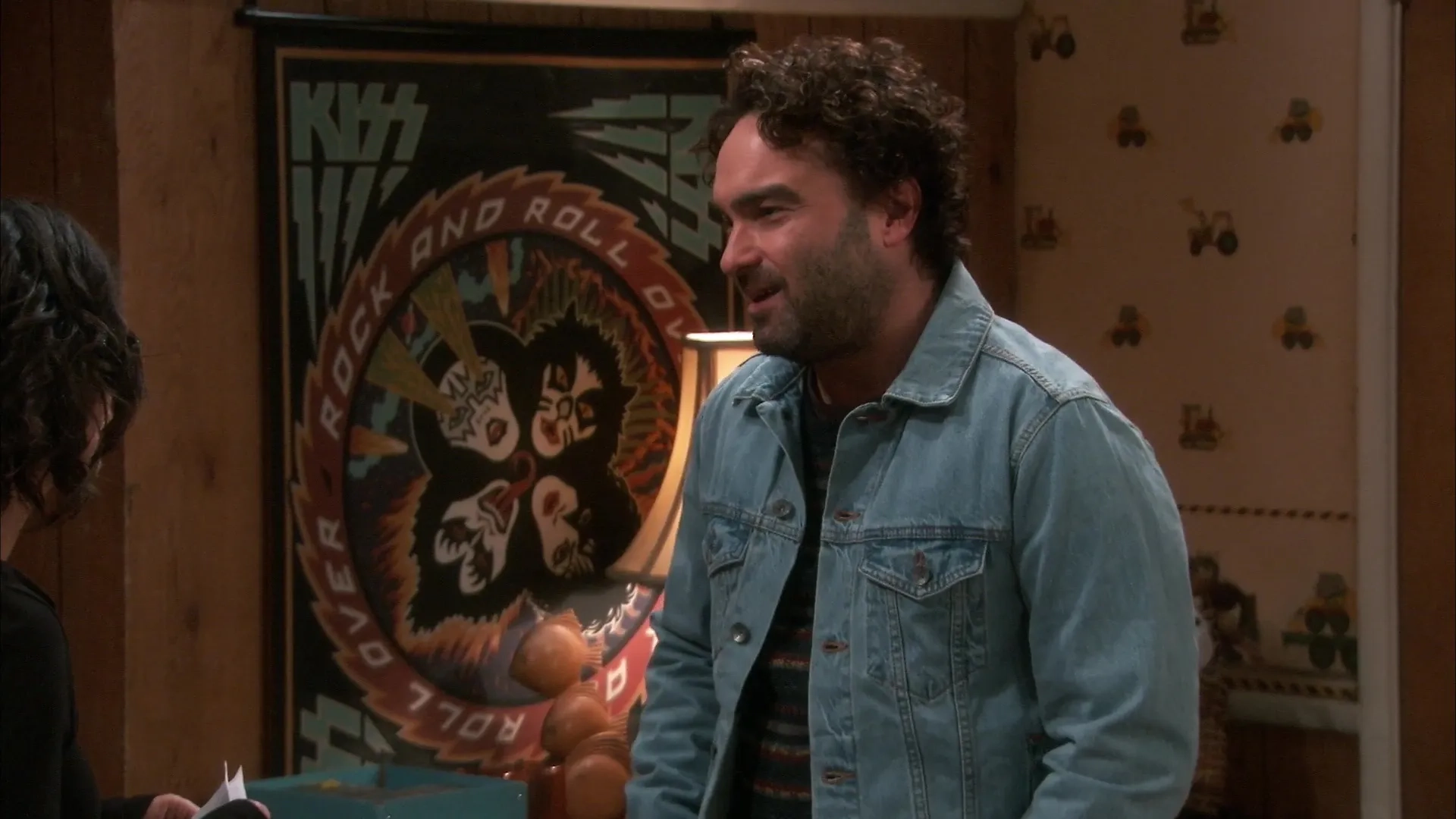 Johnny Galecki in Roseanne (1988)