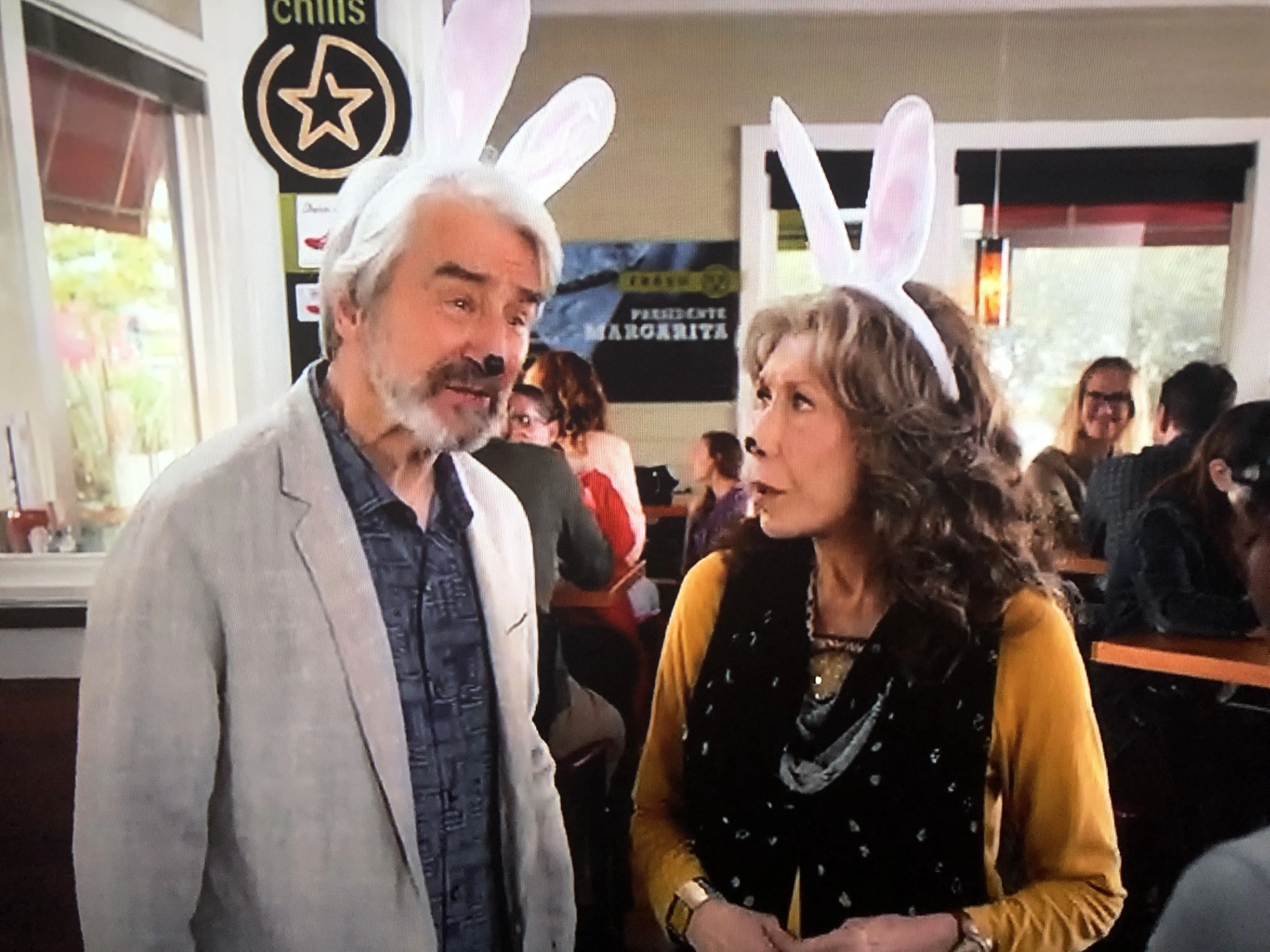 Sam Waterston and Lily Tomlin in Grace and Frankie (2015)