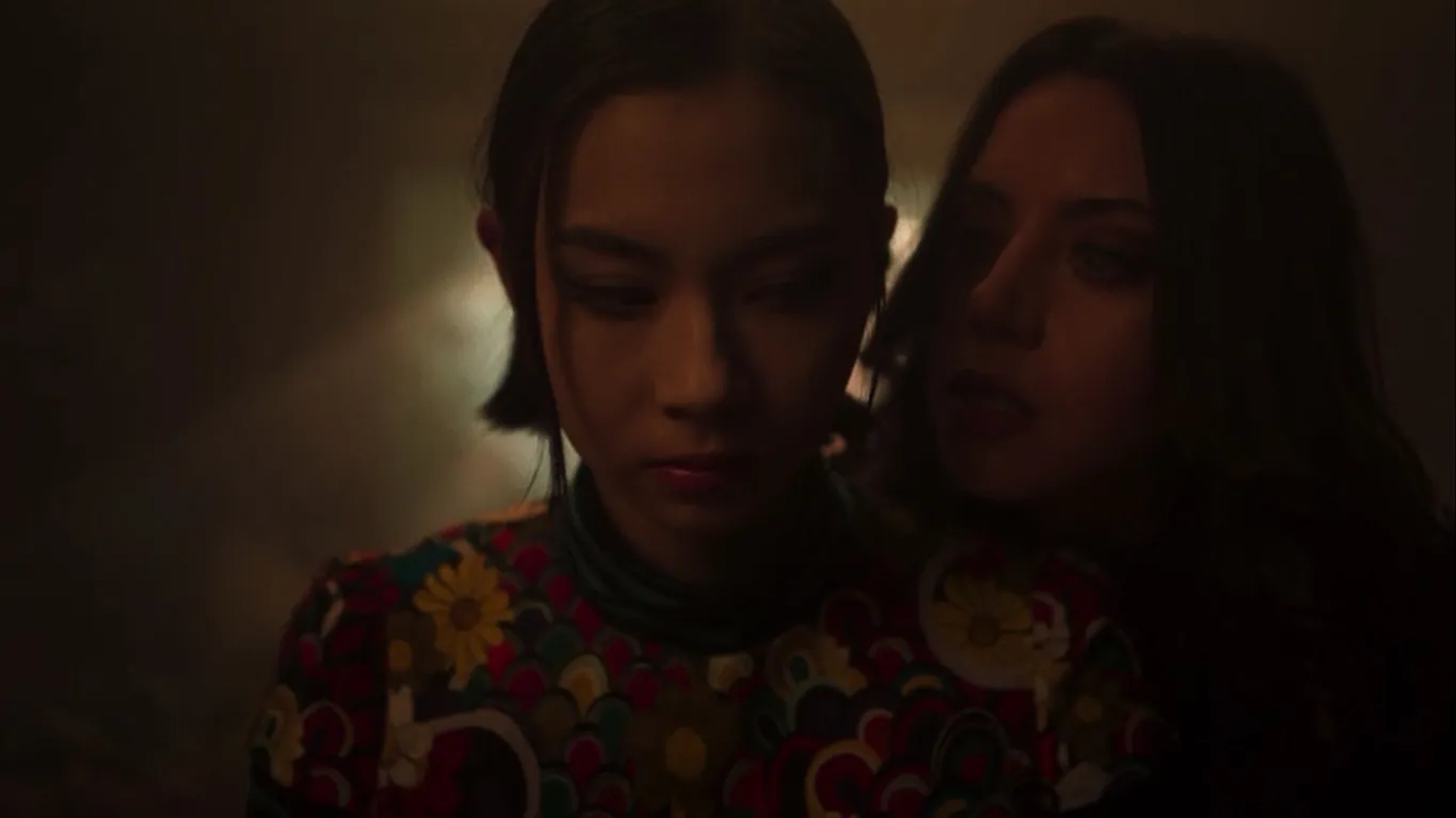 Aubrey Plaza and Lauren Tsai in Legion (2017)