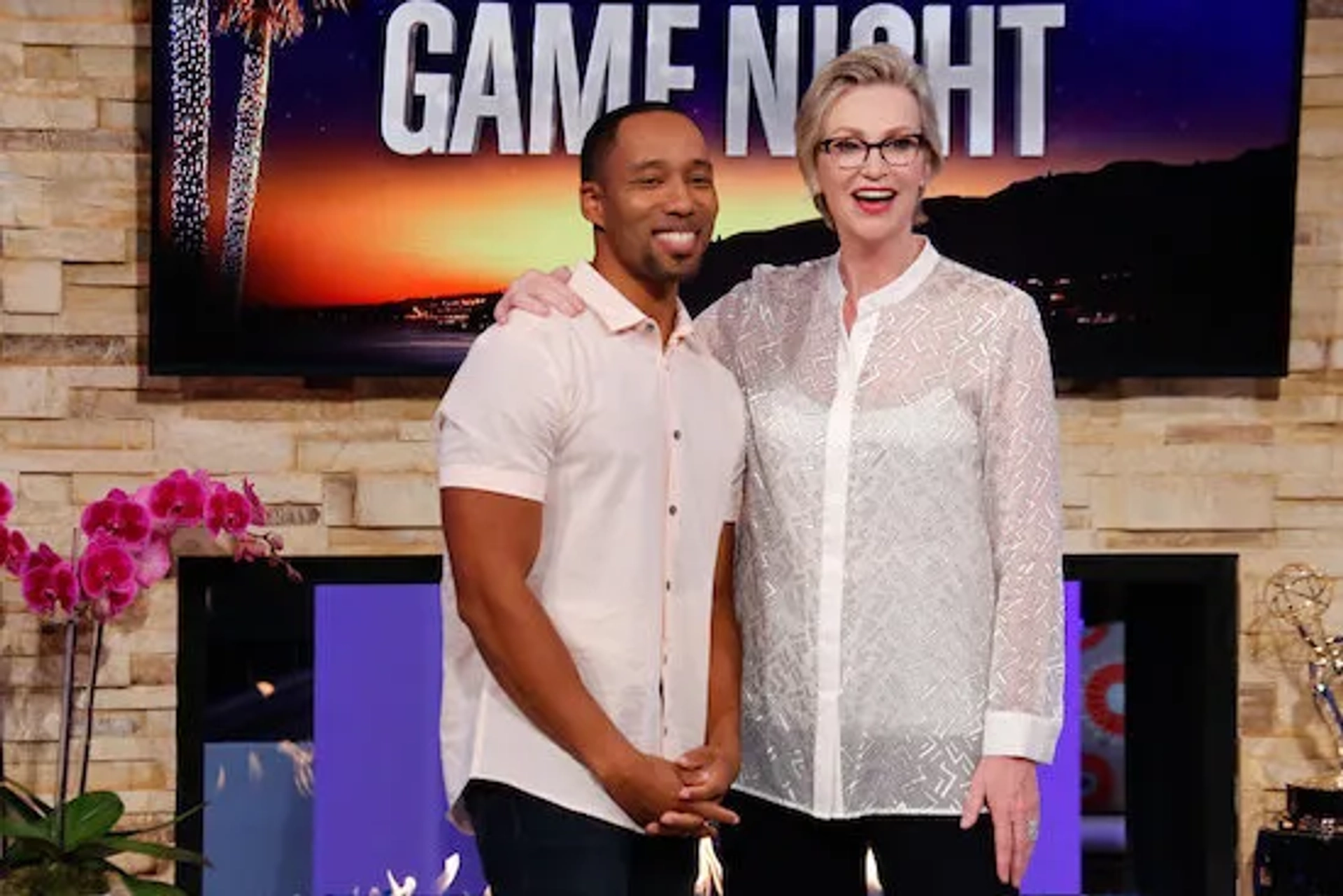 Jane Lynch in Hollywood Game Night: Bill Nye the Game Night Guy (2020)