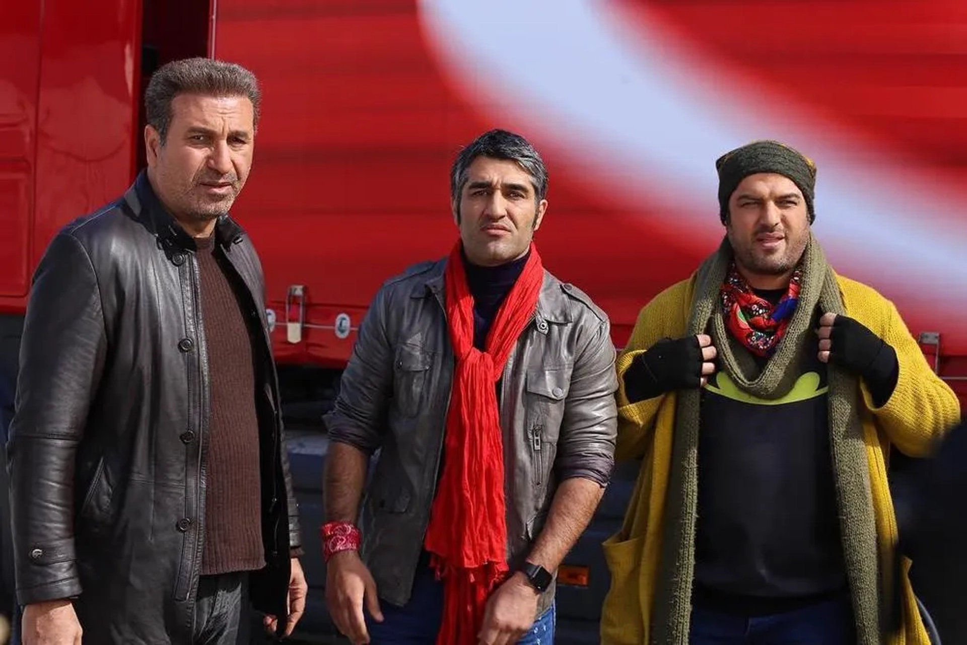 Hamid Farrokhnezhad, Sam Derakhshani, and Pejman Jamshidi in The Good, the Bad, the Corny (2017)