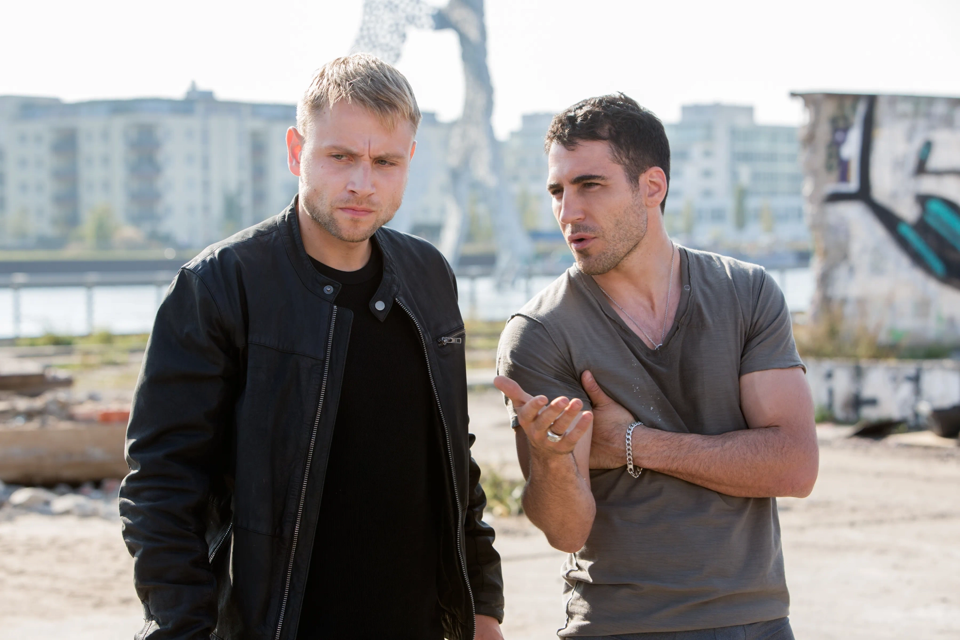 Max Riemelt and Miguel Ángel Silvestre in Sense8 (2015)