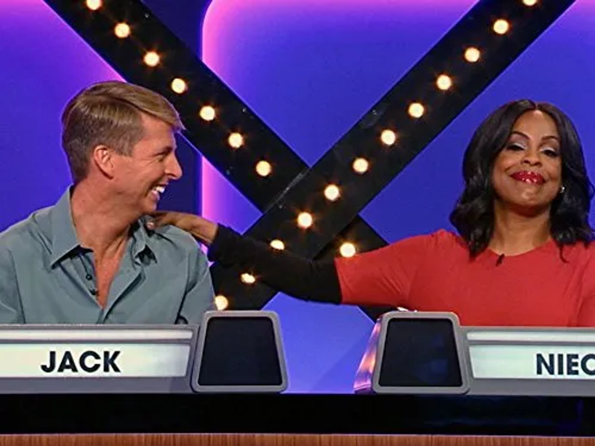 Niecy Nash and Jack McBrayer in Match Game (2016)