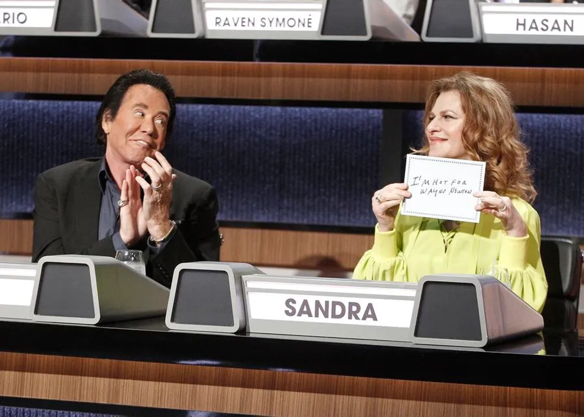 Sandra Bernhard and Wayne Newton in Match Game: Mario Cantone/Raven Symoné/Hasan Minhaj/Caroline Rhea/Wayne Newton/Sandra Bernhard (2019)