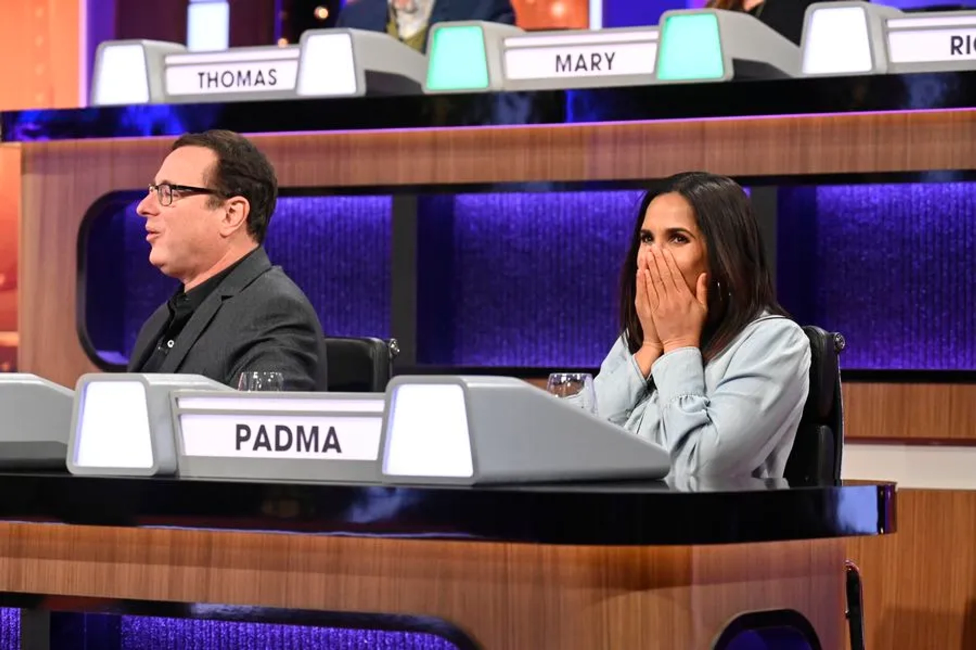 Padma Lakshmi and Bob Saget in Match Game: Thomas Lennon, Mary McCormack, Rick Fox, Caroline Rhea, Bob Saget, Padma Lakshmi (2020)