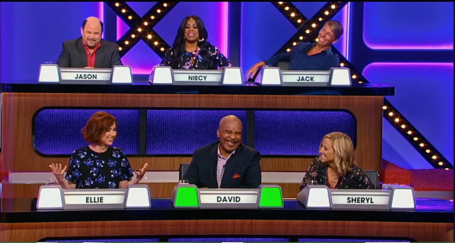 Sheryl Crow, Jason Alexander, David Alan Grier, Niecy Nash, Jack McBrayer, and Ellie Kemper in Match Game (2016)