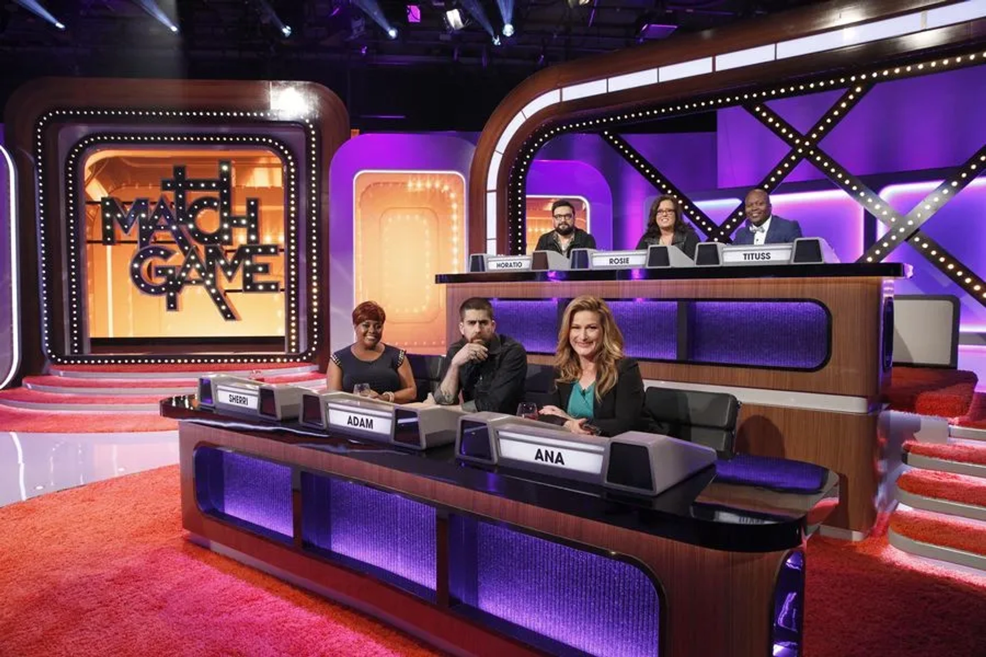 Adam Goldberg, Rosie O'Donnell, Ana Gasteyer, Horatio Sanz, Sherri Shepherd, and Tituss Burgess in Match Game (2016)