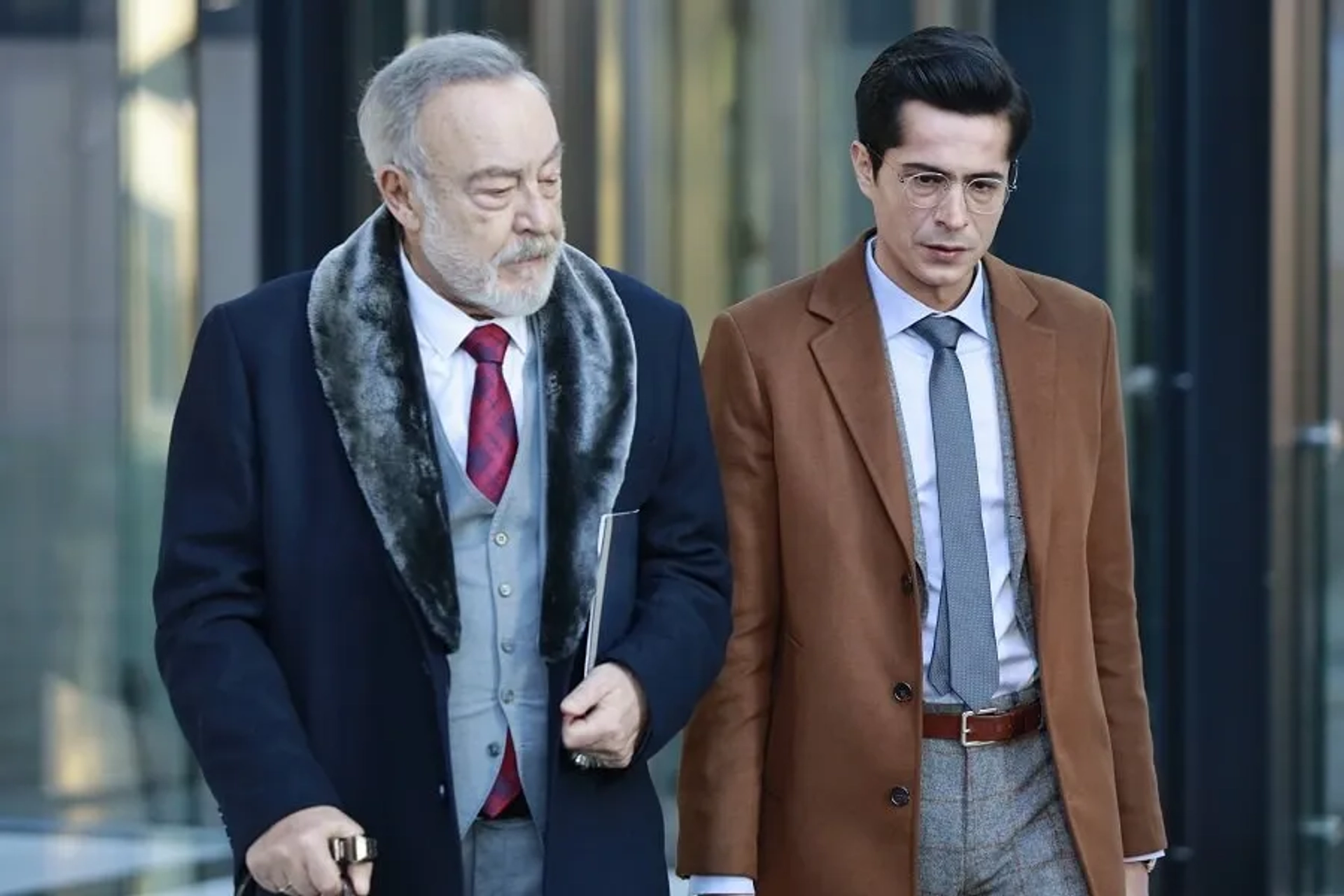 Mehmet Ulay and Ismail Hacioglu in Mahkum (2021)