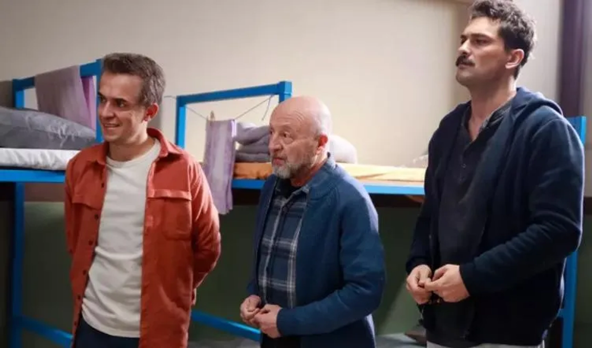 Hakan Salinmis, Tugay Mercan, and Onur Tuna in Mahkum (2021)