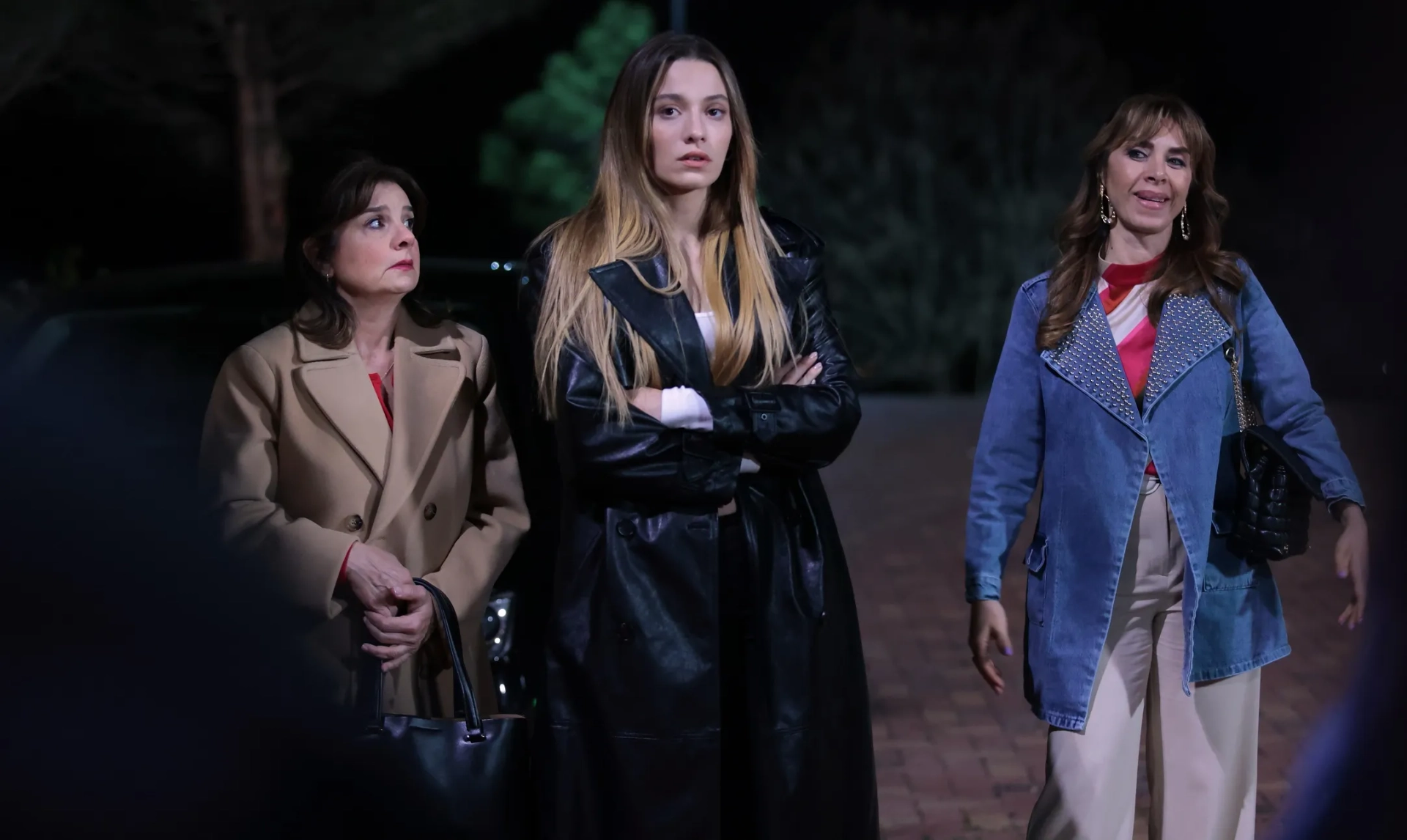 Sümeyye Aydogan, Neslihan Yeldan, and Deniz Özerman in No Mercy (2024)