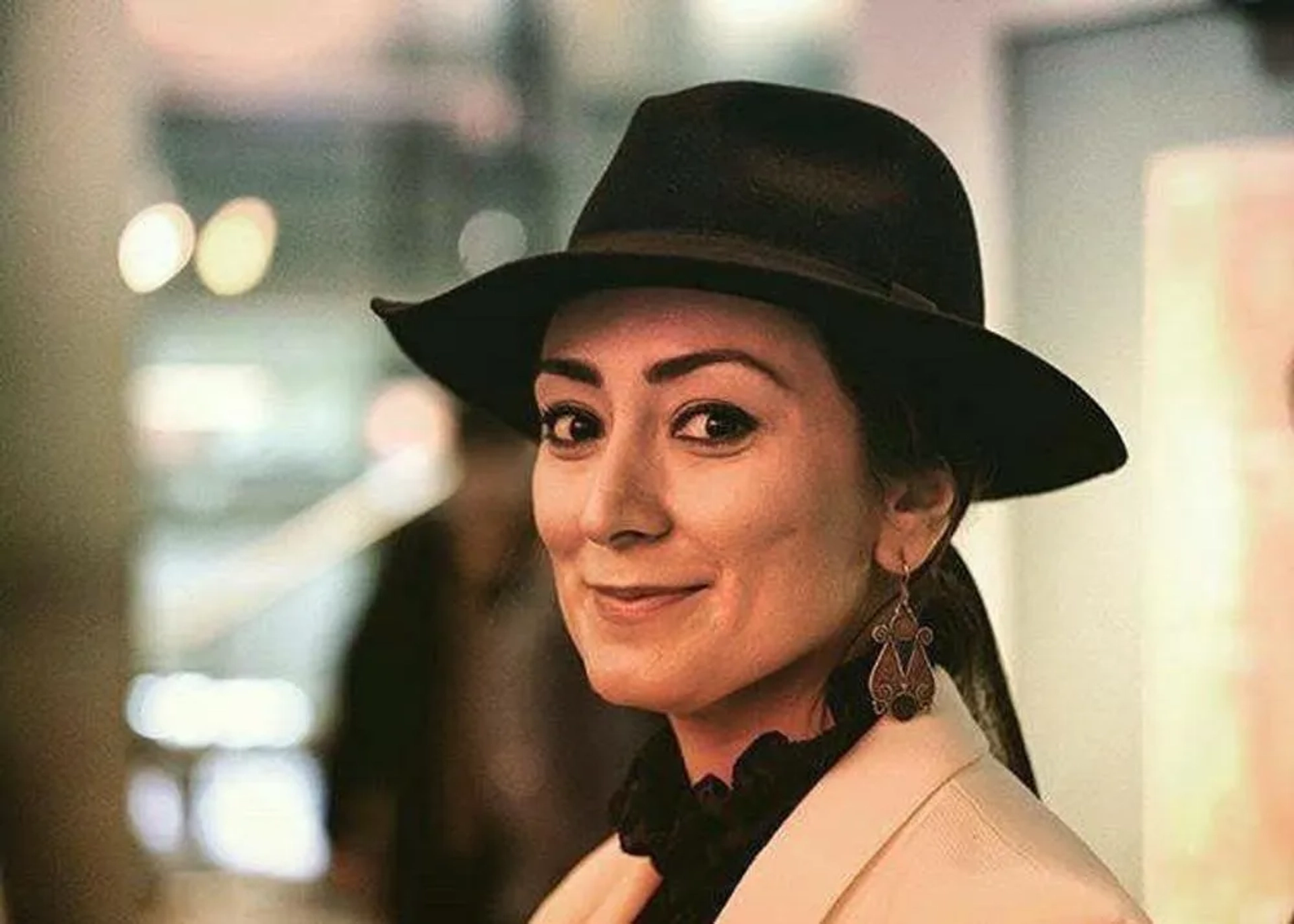 Maryam Palizban at an event for Lantouri (2016)