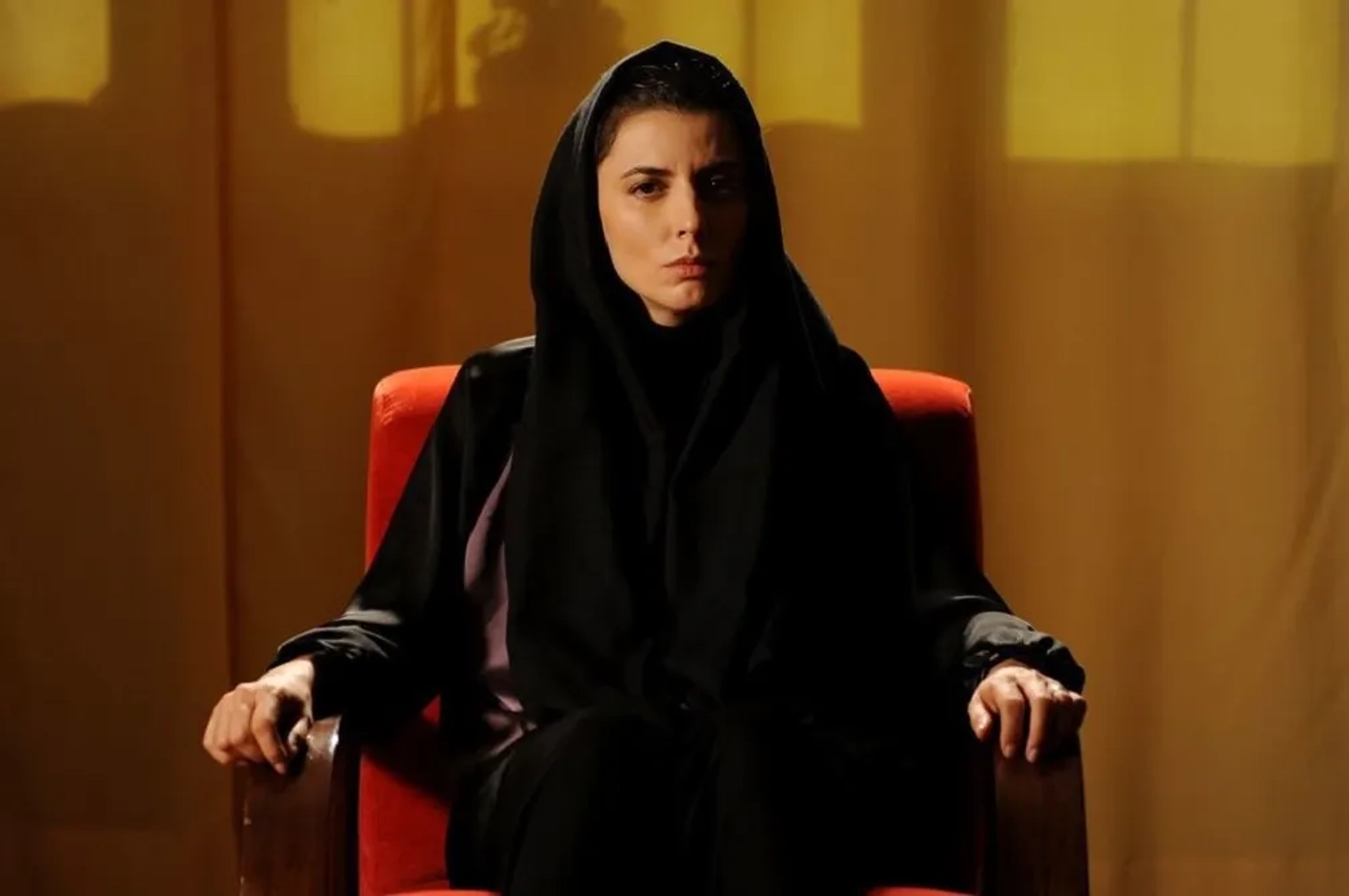 Leila Hatami in Time to Love (2015)