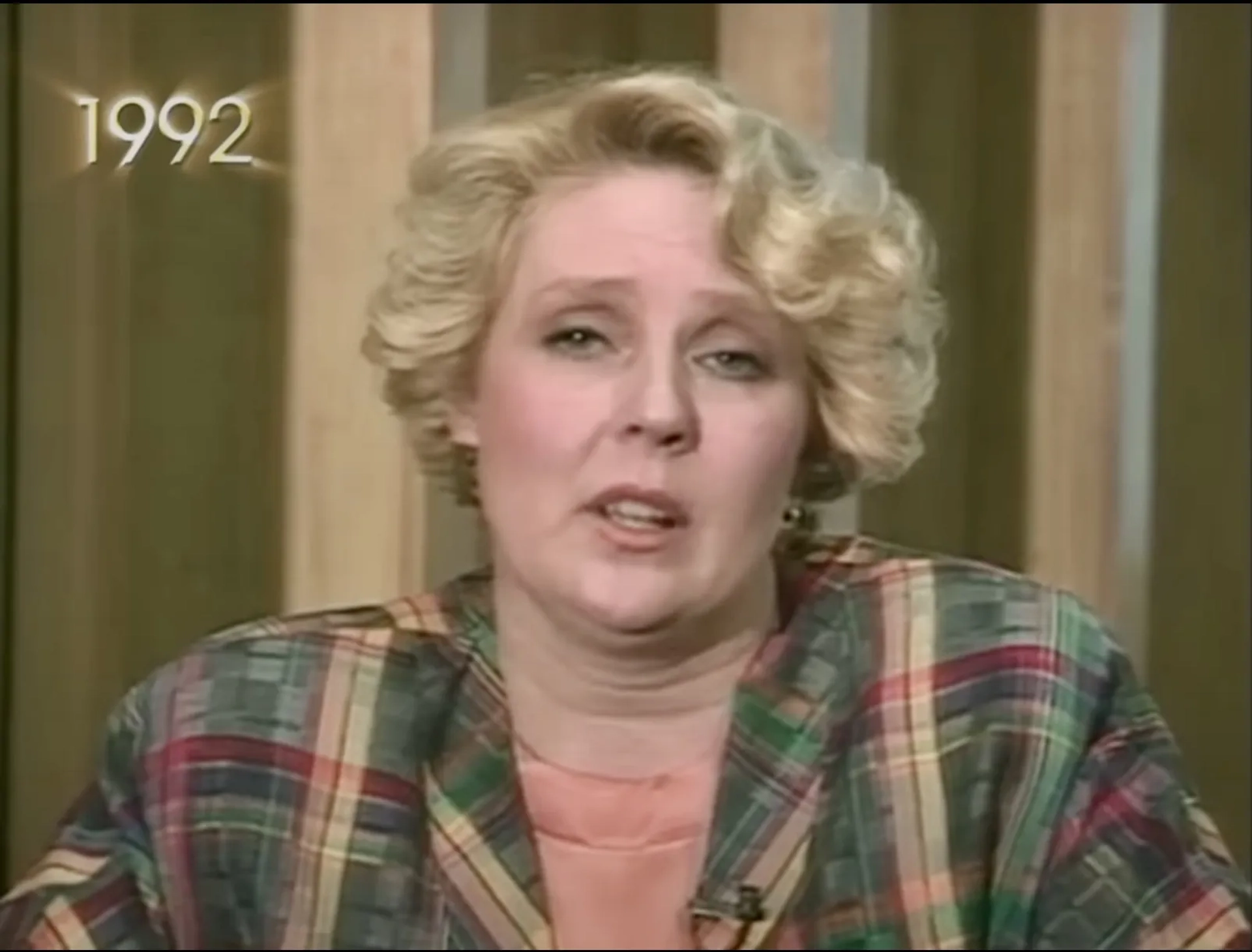 Elisabeth Broderick in The Oprah Winfrey Show (1986)