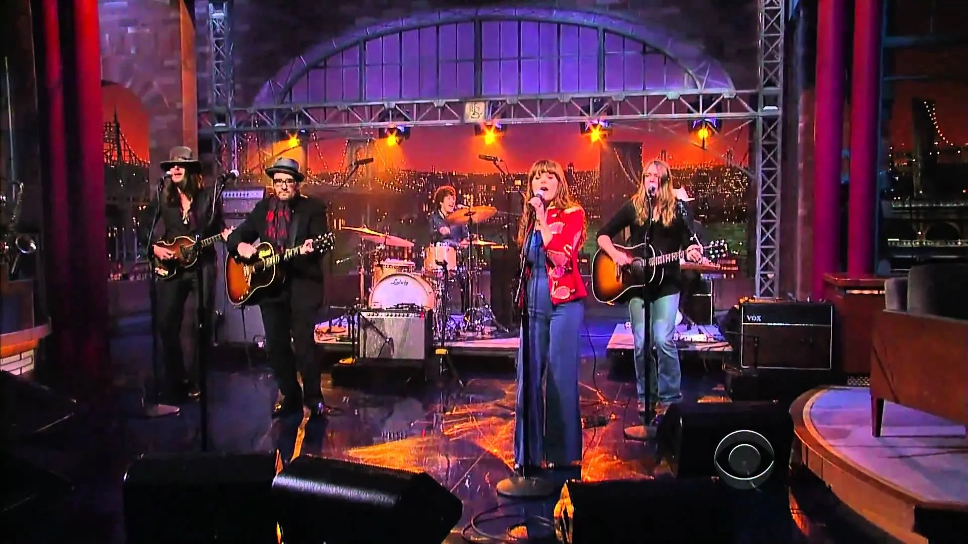 Elvis Costello, Davey Faragher, Jenny Lewis, Johnathan Rice, and Barbara Gruska in Late Show with David Letterman (1993)