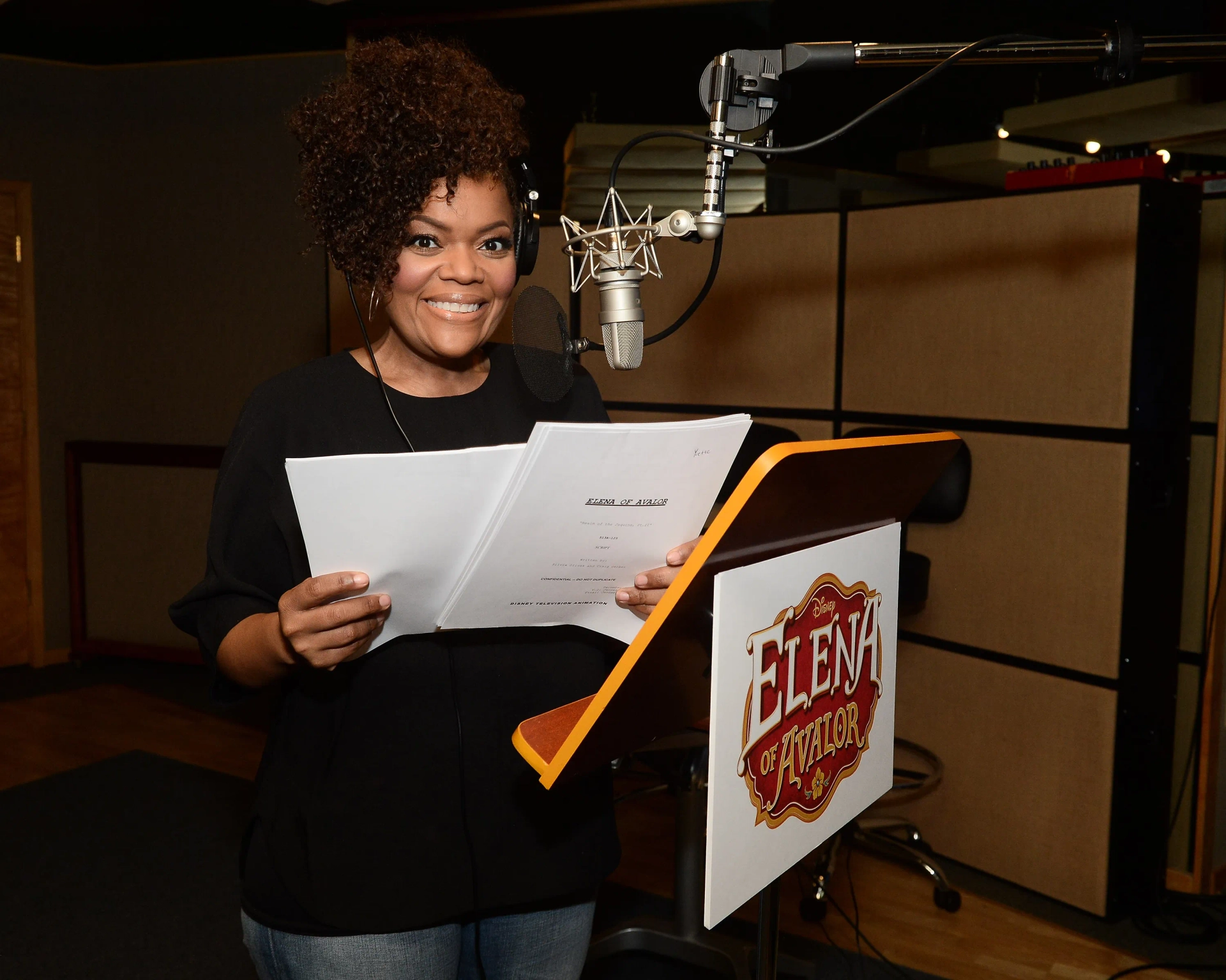 Yvette Nicole Brown in Elena of Avalor (2016)