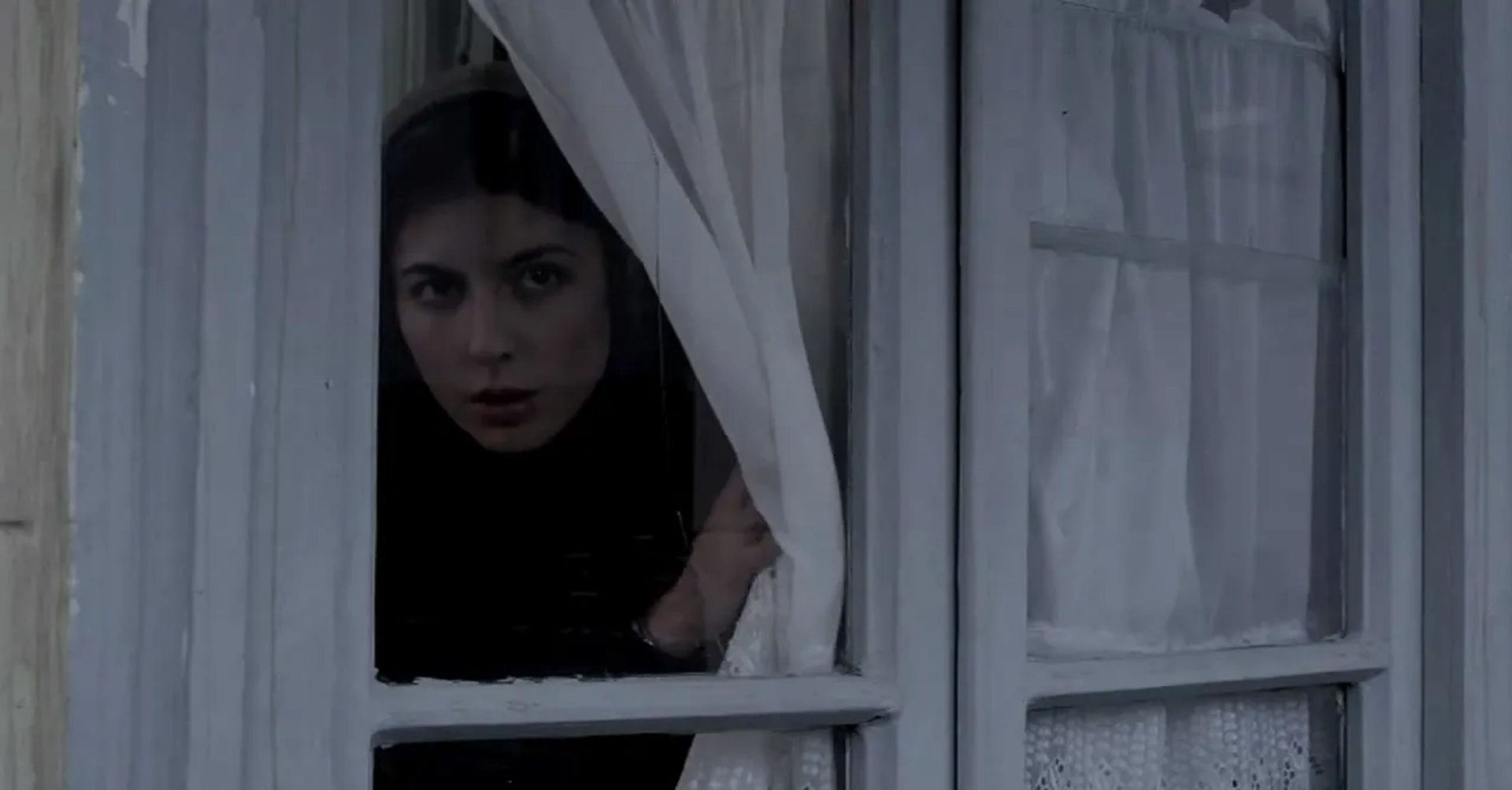 Leila Hatami in What's the Time in Your World? (2014)