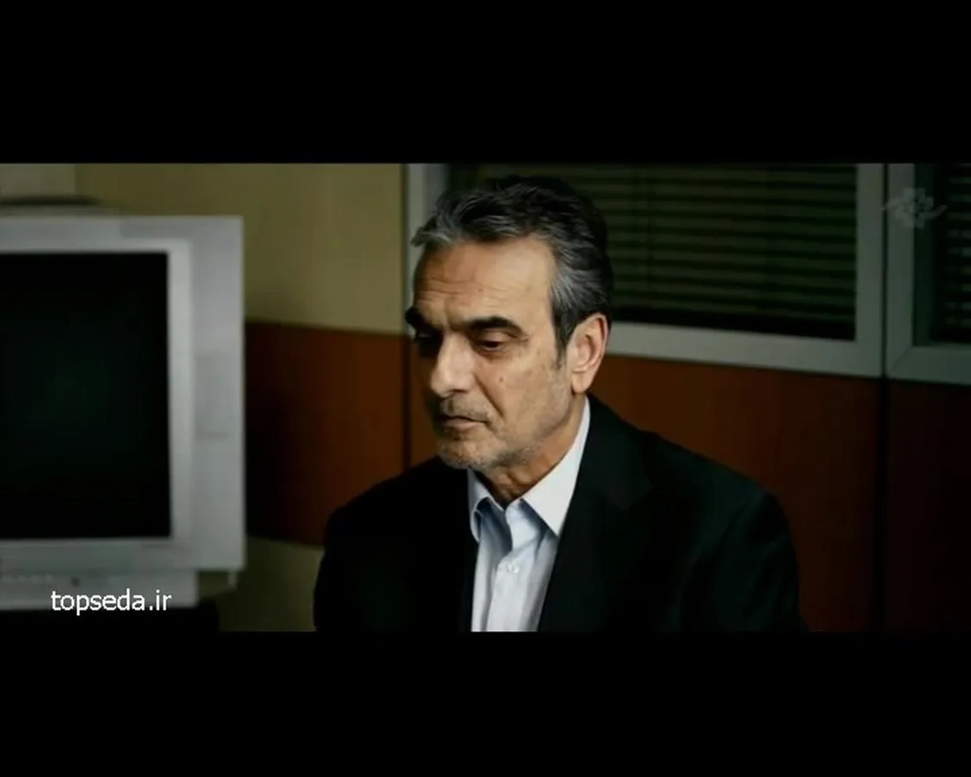 Homayoun Ershadi in The Sinners (2012)